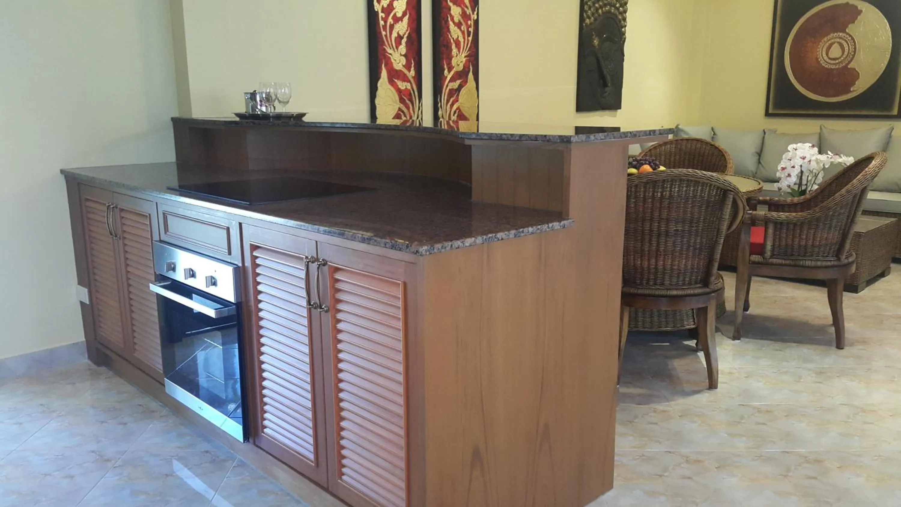 VIP Chain Resort Pool Villa