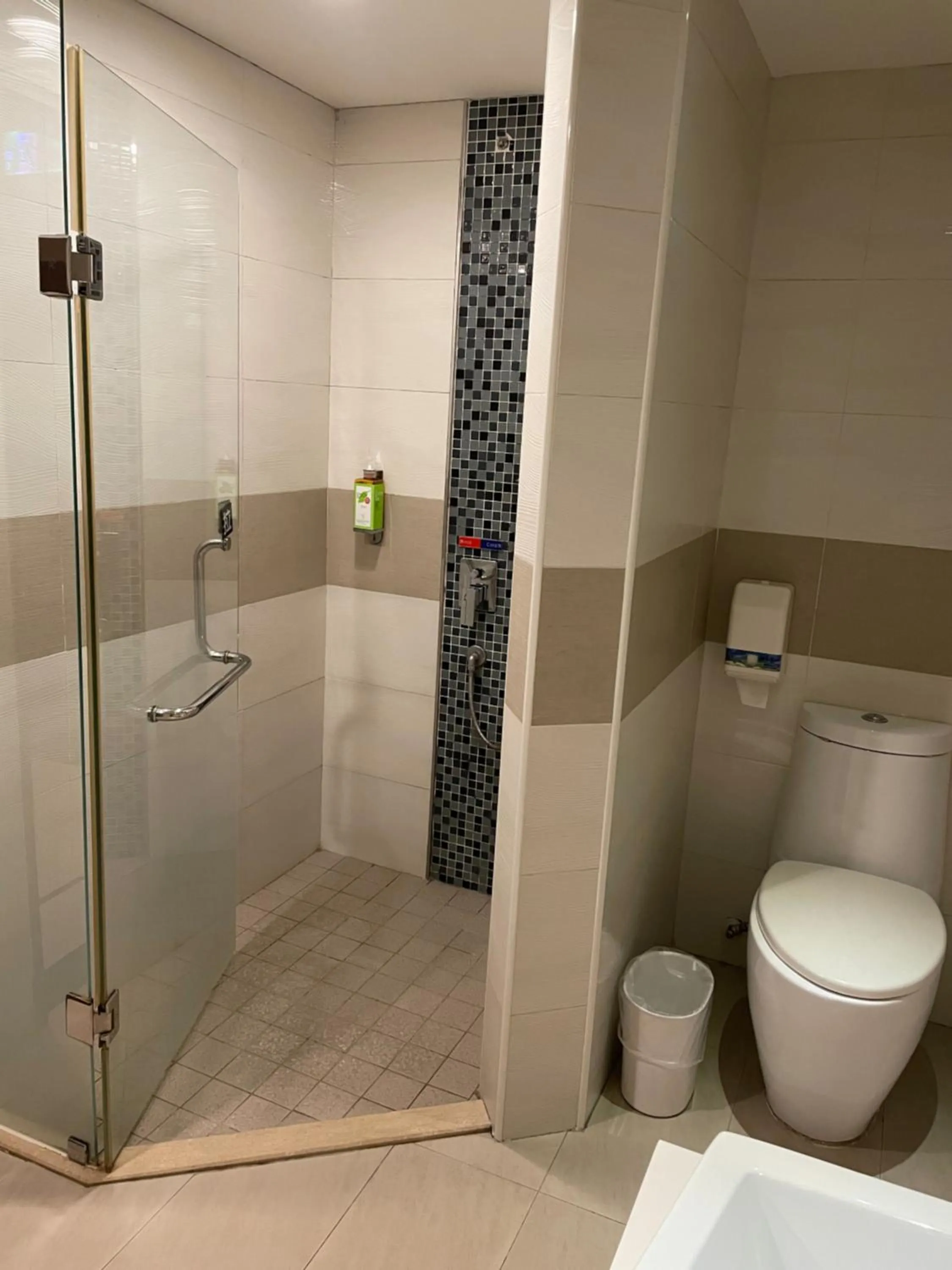 嘉義戴斯精選酒店 原稱佳仕堡