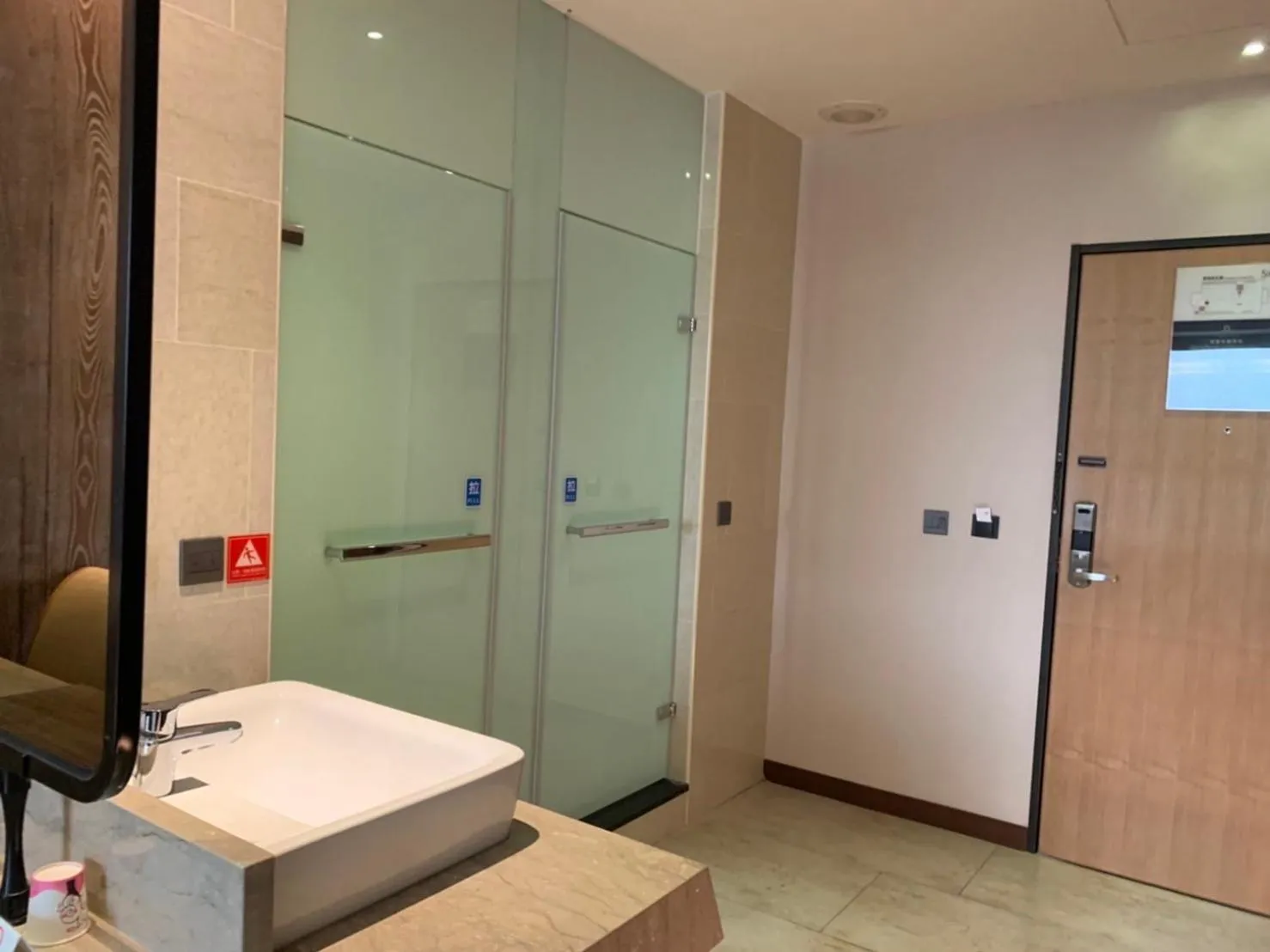 嘉義戴斯精選酒店 原稱佳仕堡