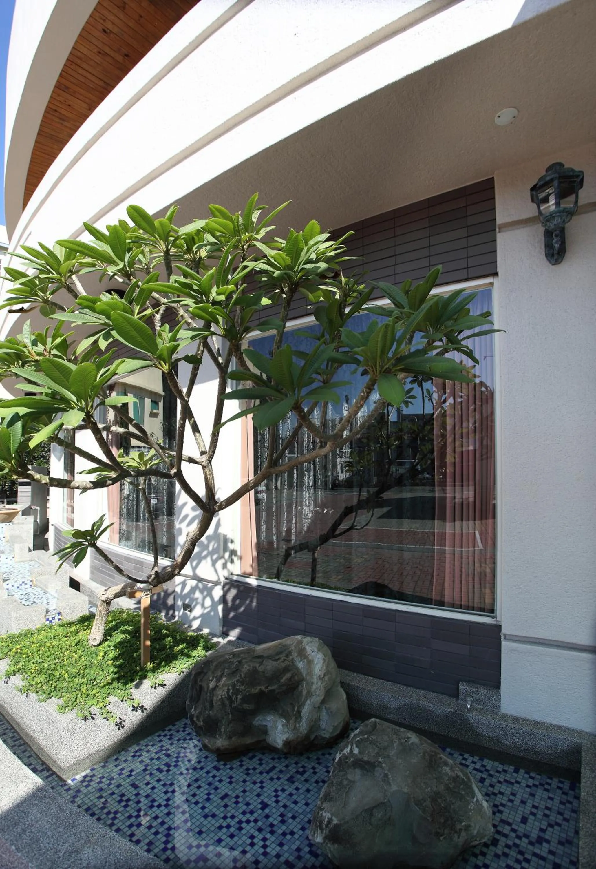 Facade/entrance in 嘉義戴斯精選酒店 原稱佳仕堡