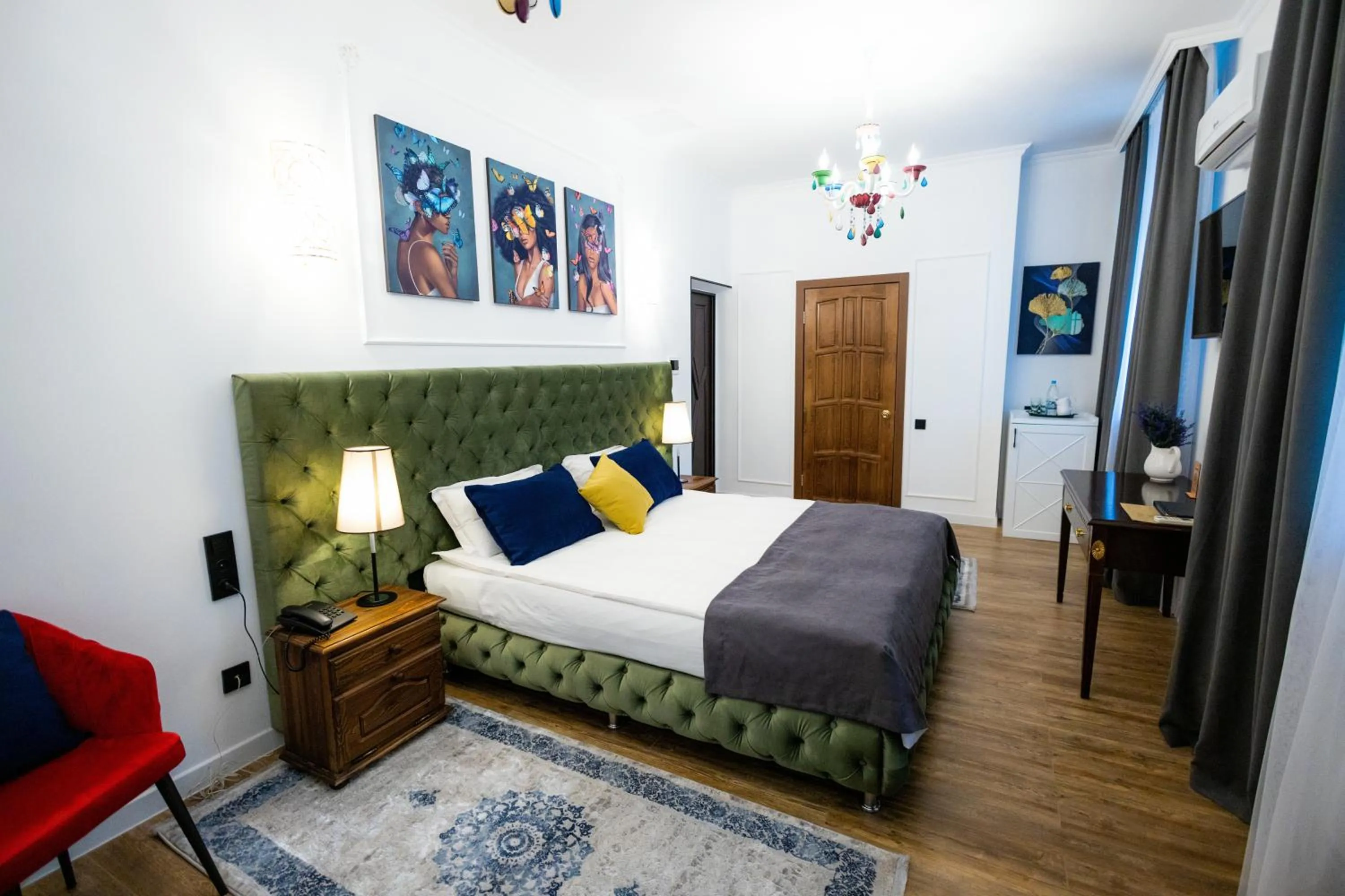 Bed in Metelitsa Hotel