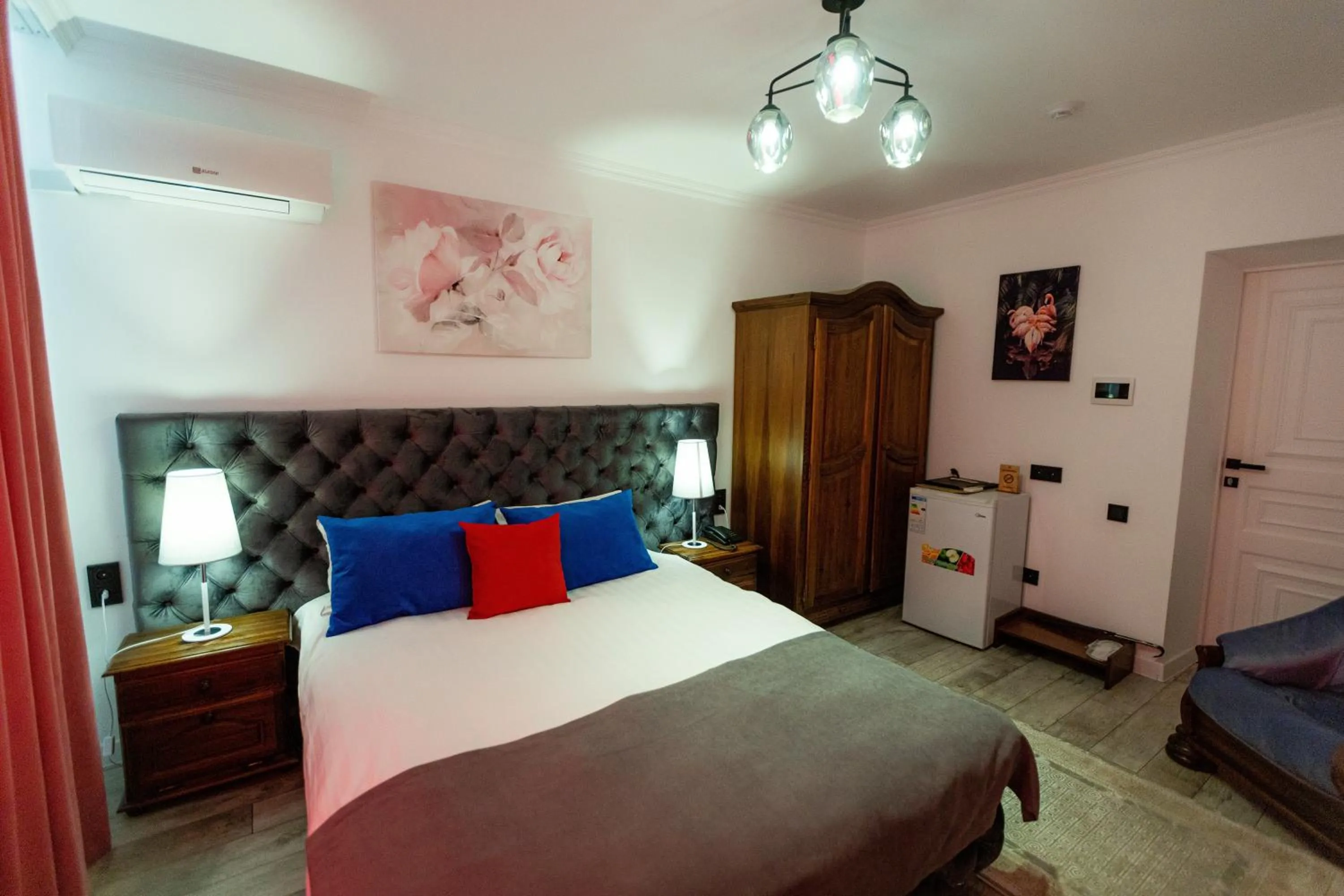 Bed in Metelitsa Hotel