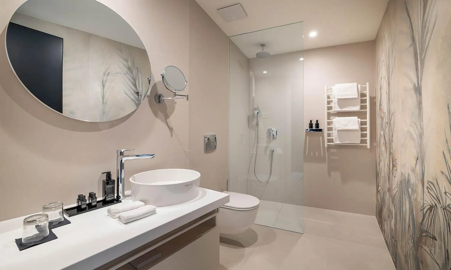 Shower in Aminess Younique Narrivi Hotel