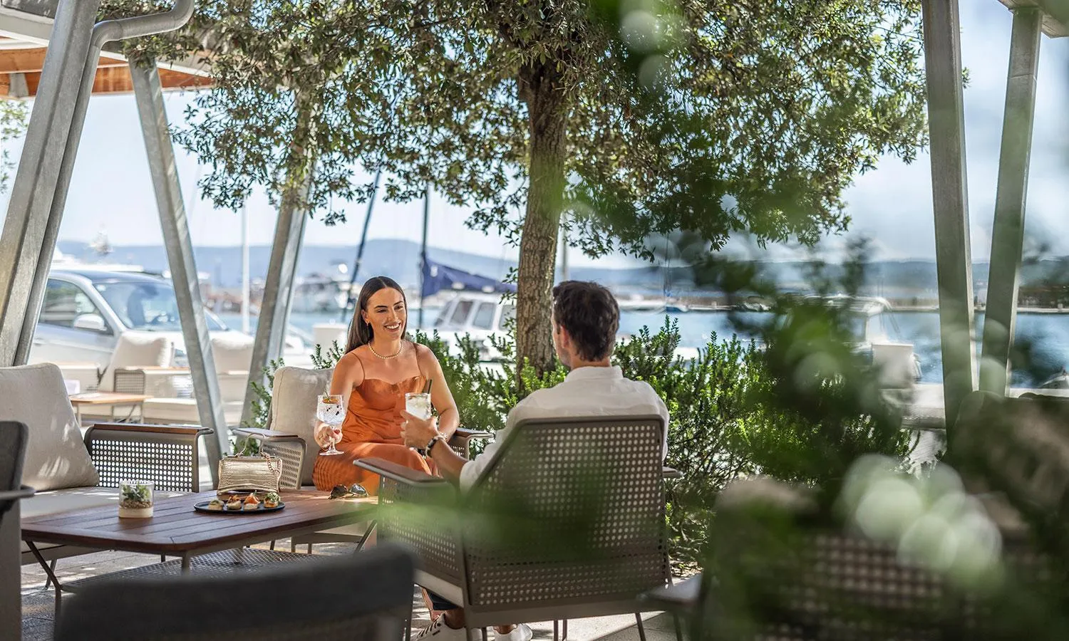 Restaurant/places to eat in Aminess Younique Narrivi Hotel