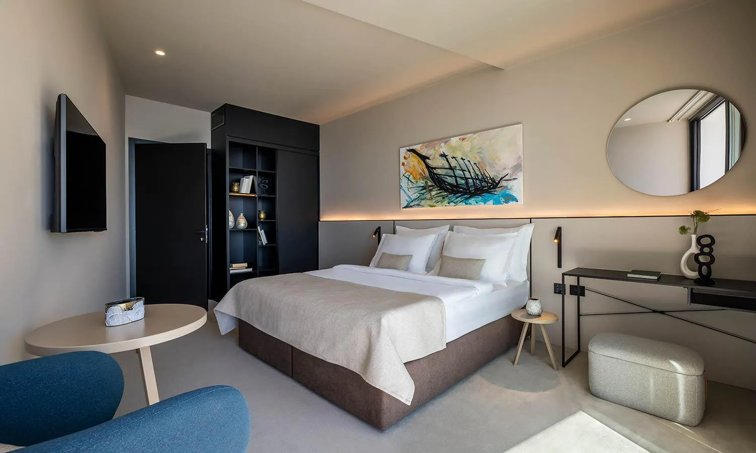 Bed in Aminess Younique Narrivi Hotel