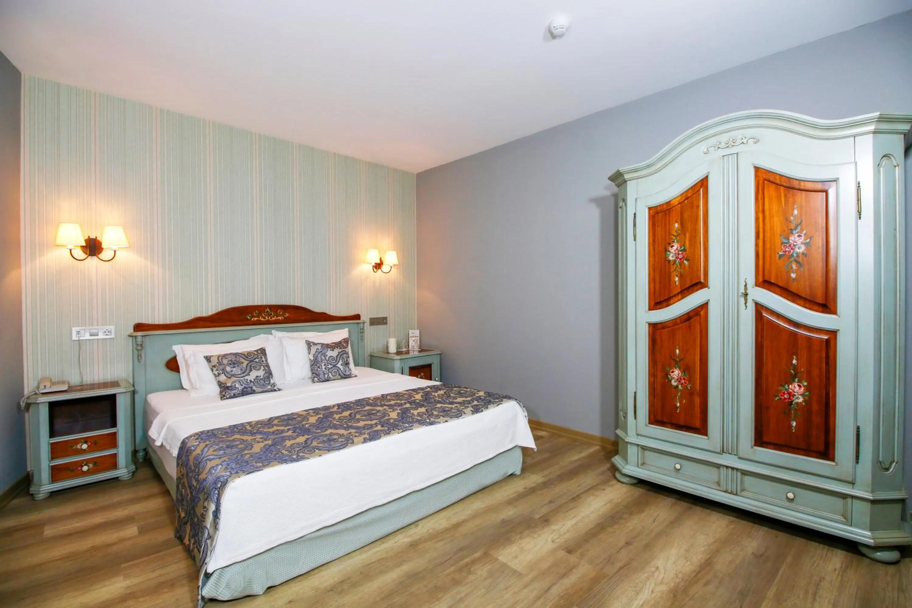 Bedroom, Bed in Joya Del Mar Hotel