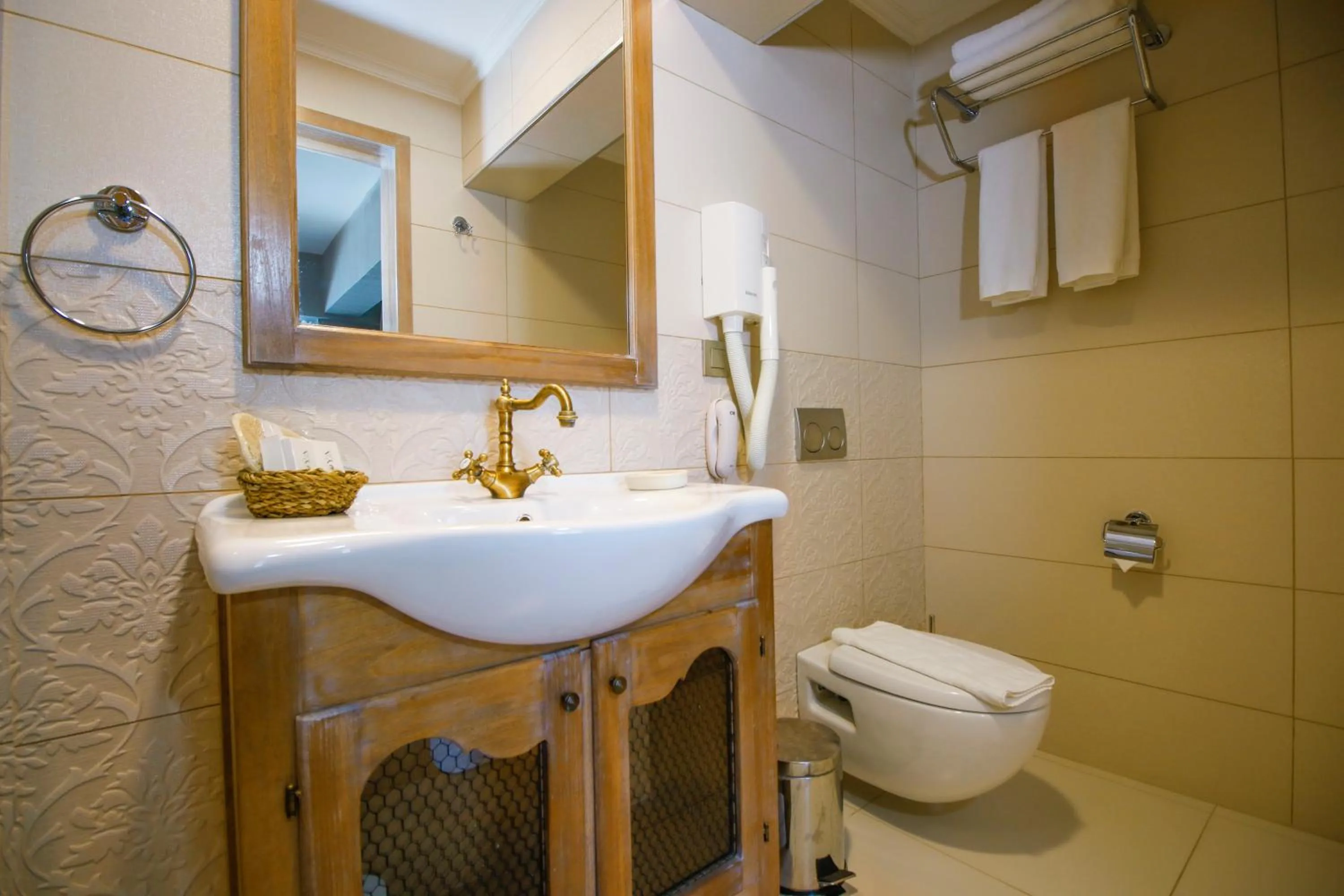Bathroom in Joya Del Mar Hotel