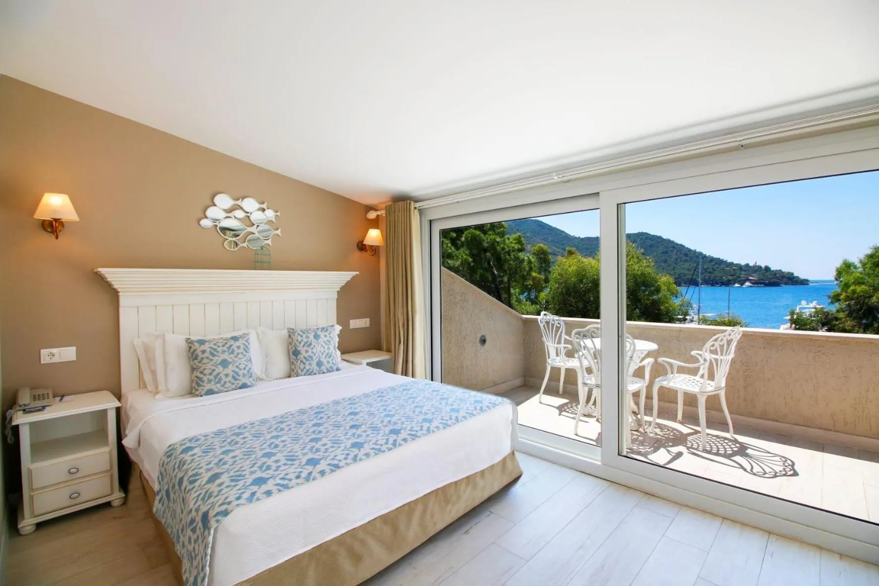 Bedroom, Bed in Joya Del Mar Hotel