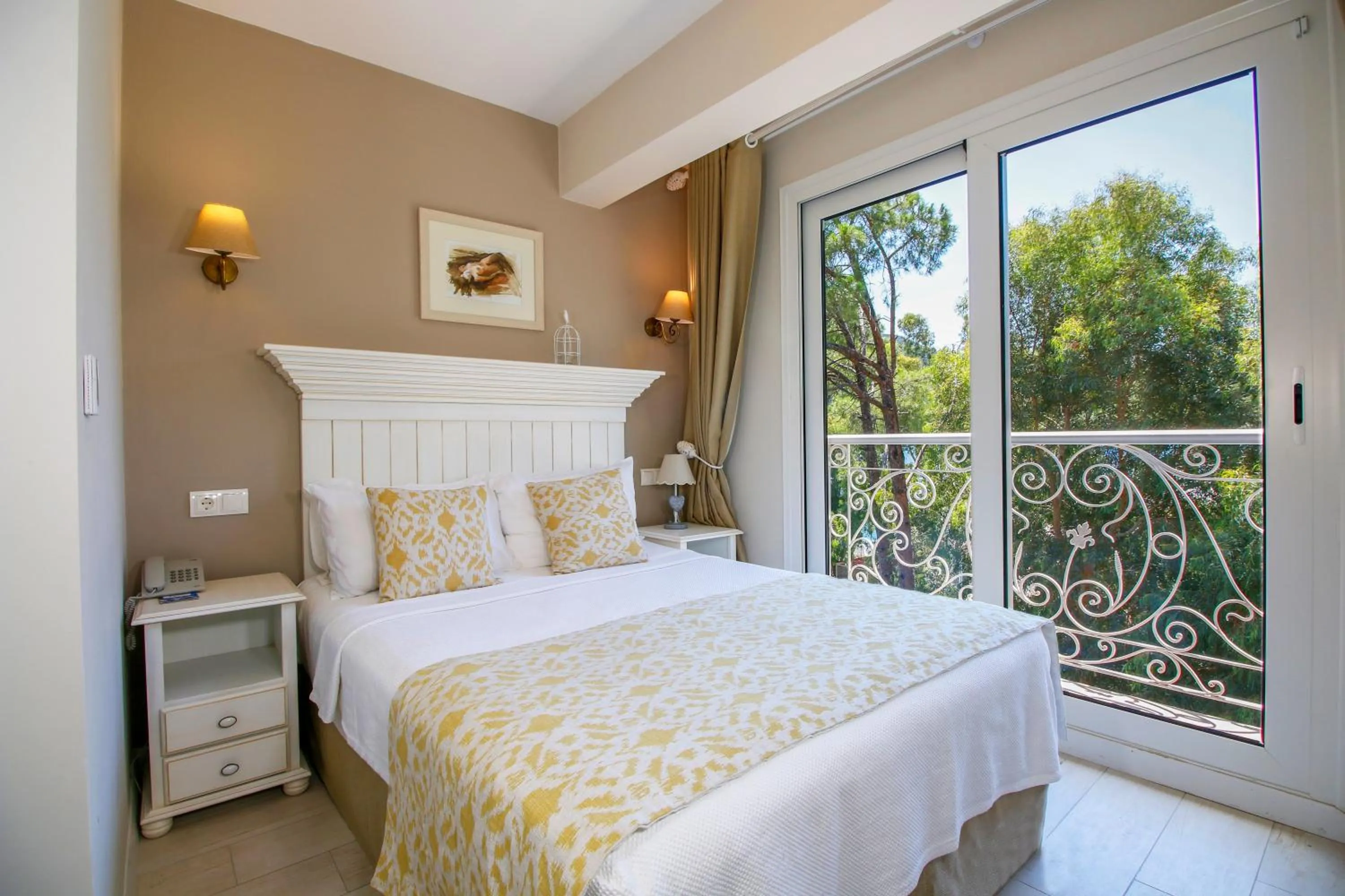 Bedroom, Bed in Joya Del Mar Hotel