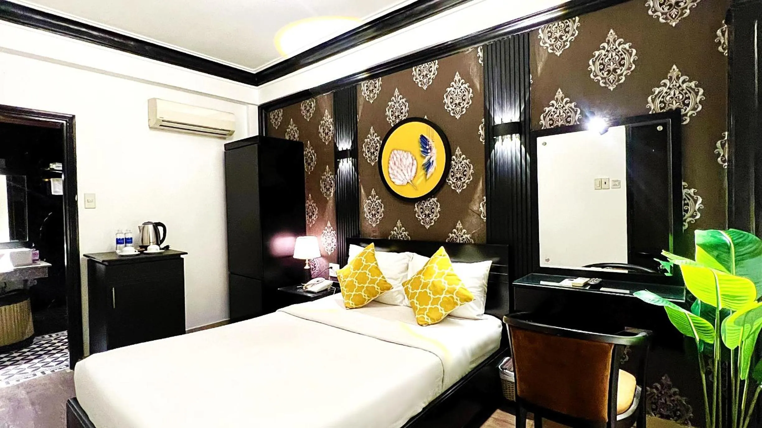 Bed in ROSA ZEN Hotel Spa