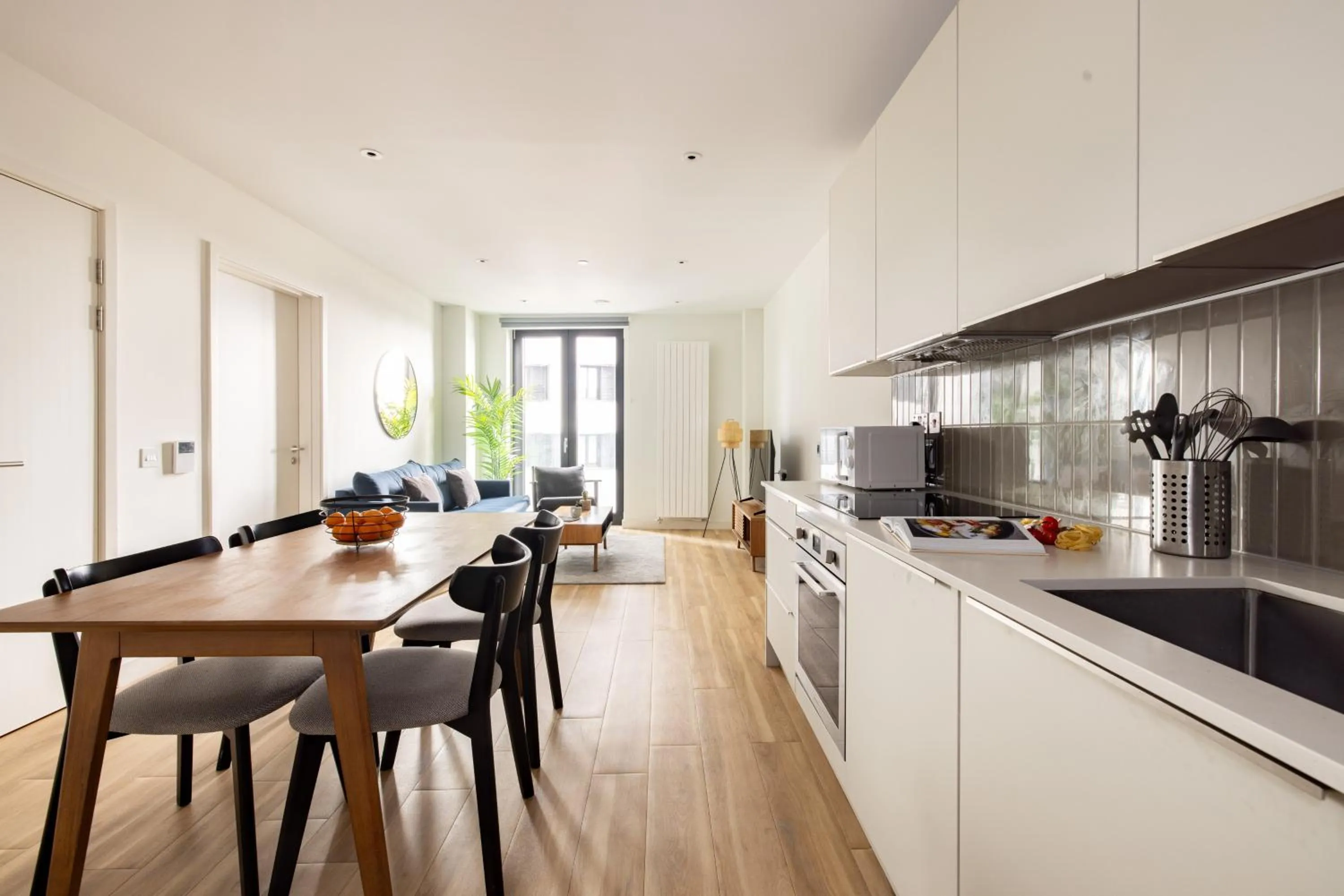 Kitchen or kitchenette in Charles Hope London Croydon