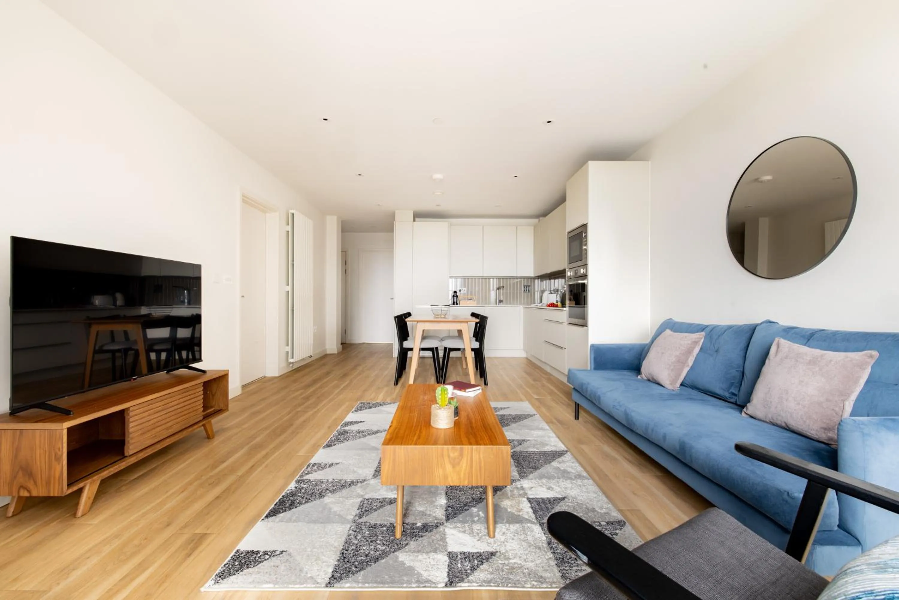 Kitchen or kitchenette in Charles Hope London Croydon