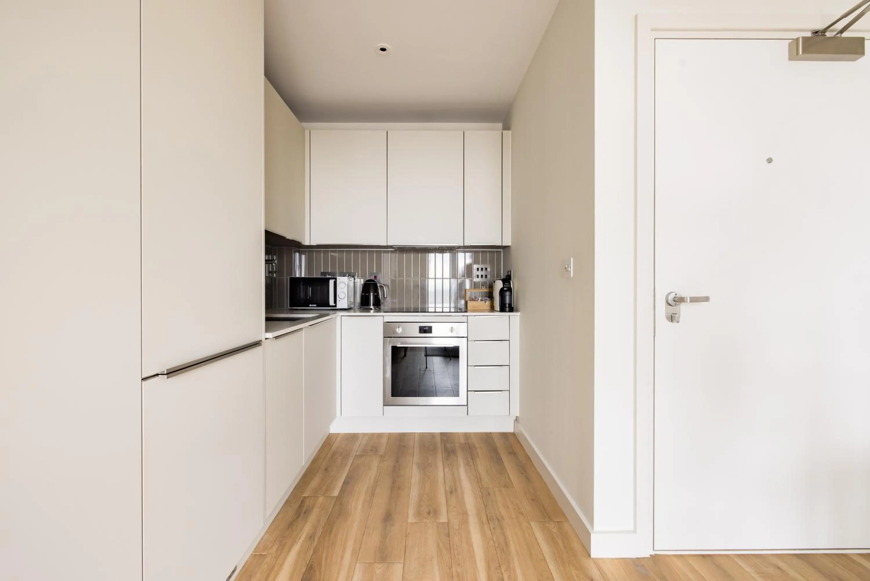 Kitchen or kitchenette in Charles Hope London Croydon