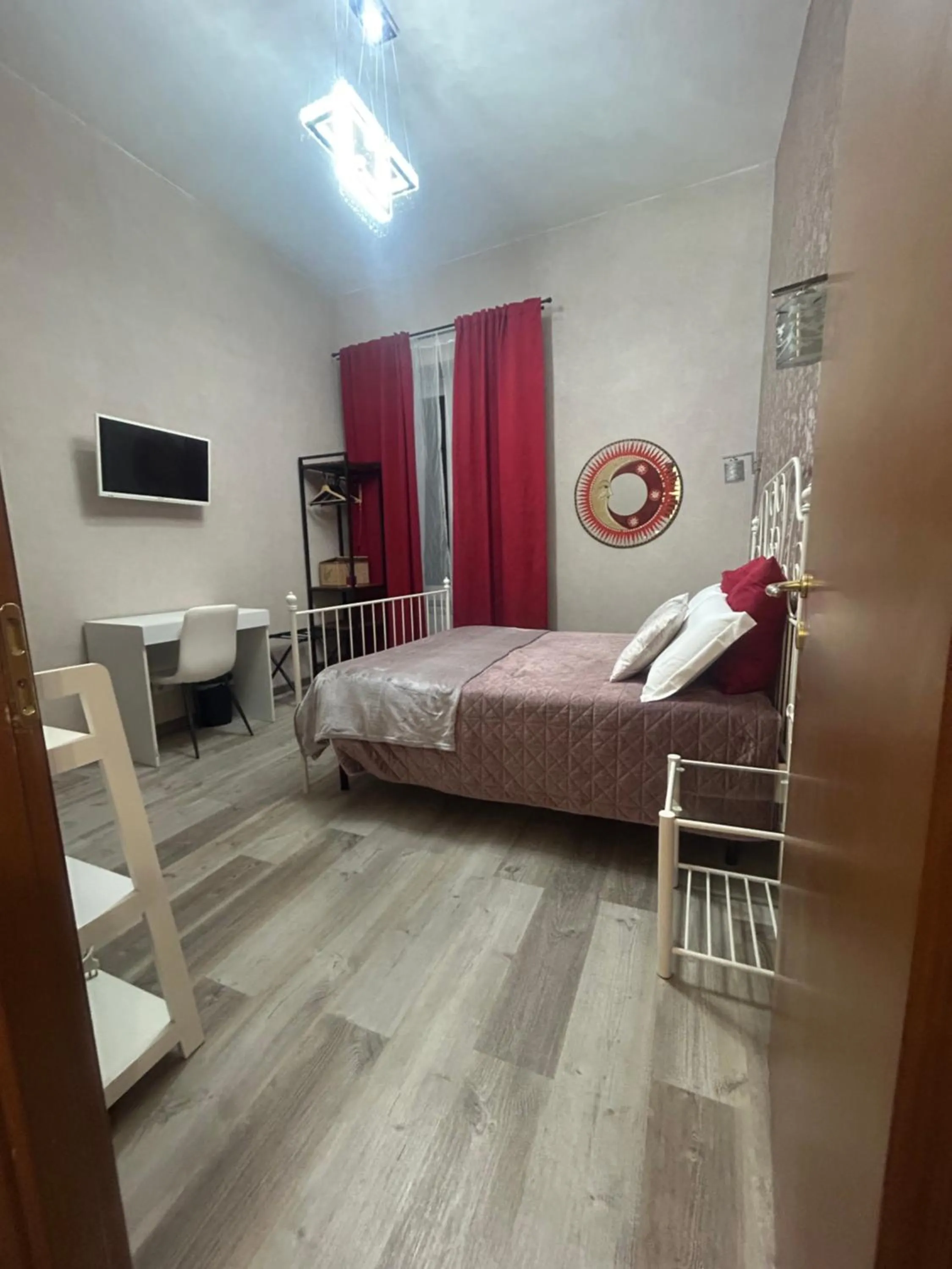 Bed in Vanella Rome Domus