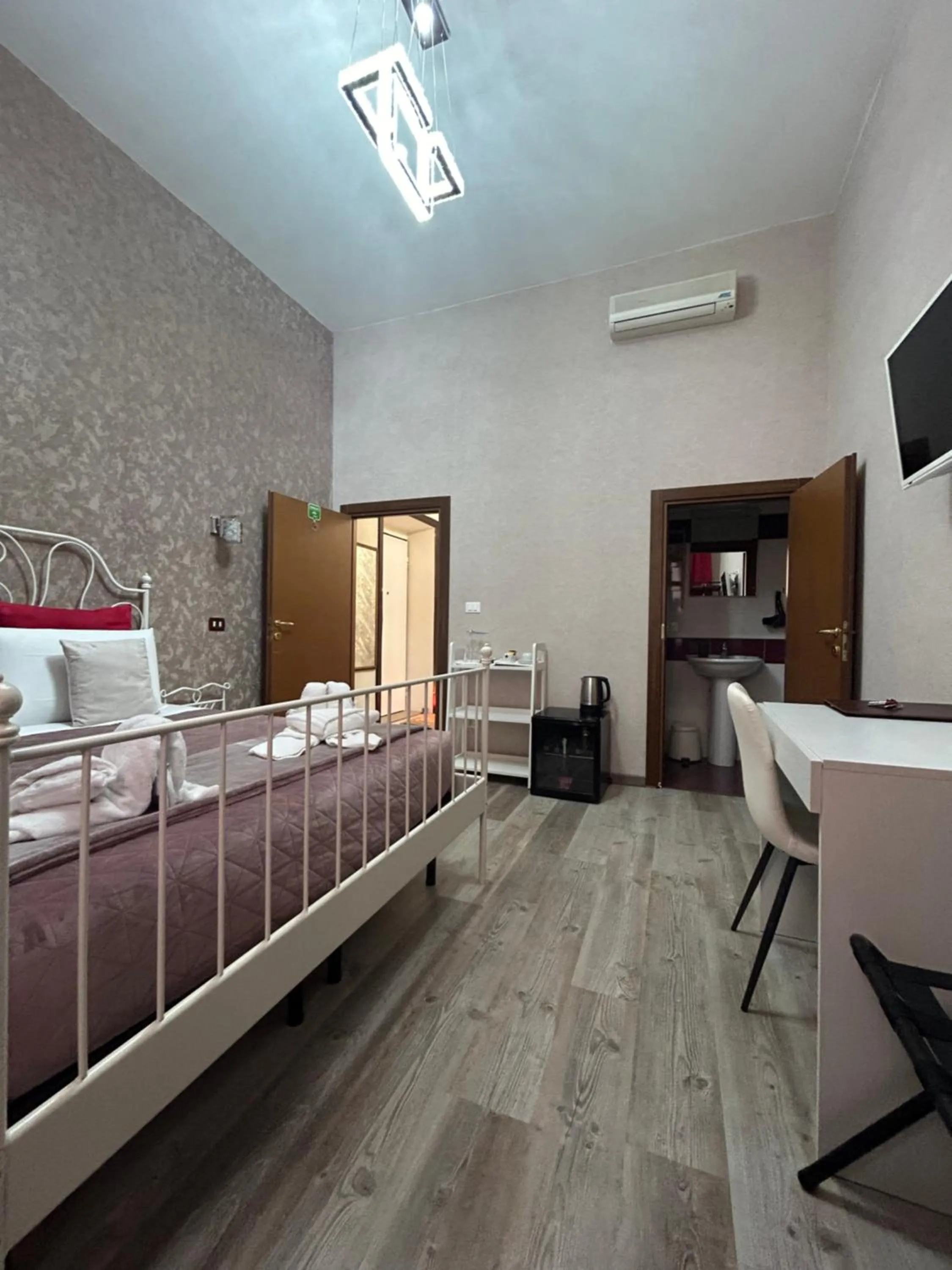 View (from property/room), Bed in Vanella Rome Domus