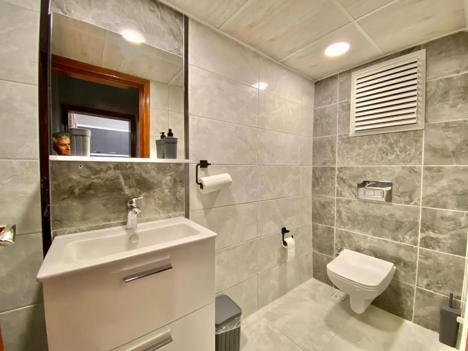 Toilet in Antalya Inn Hotel