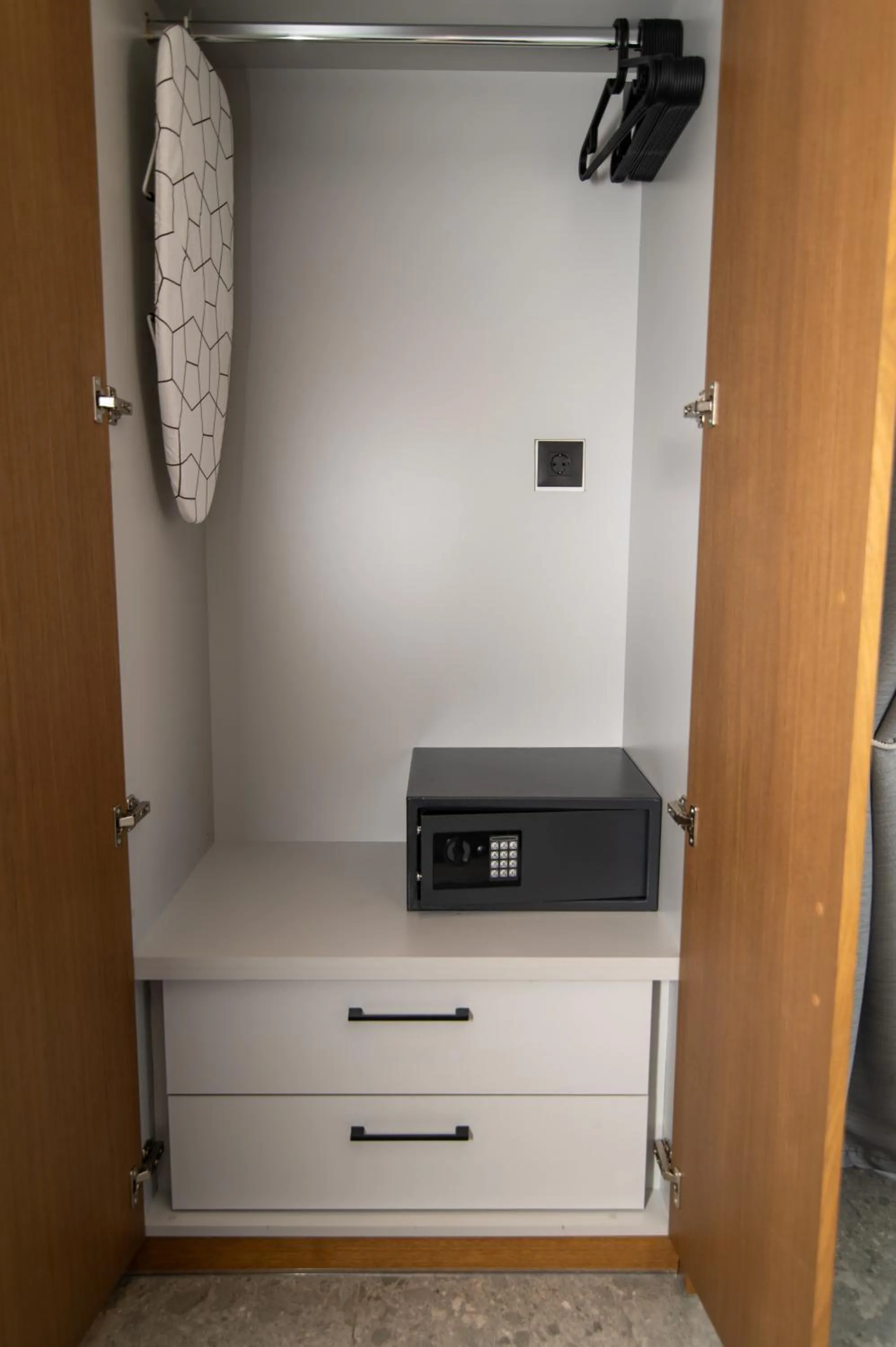 safe in Jasmine Hotel Apartments