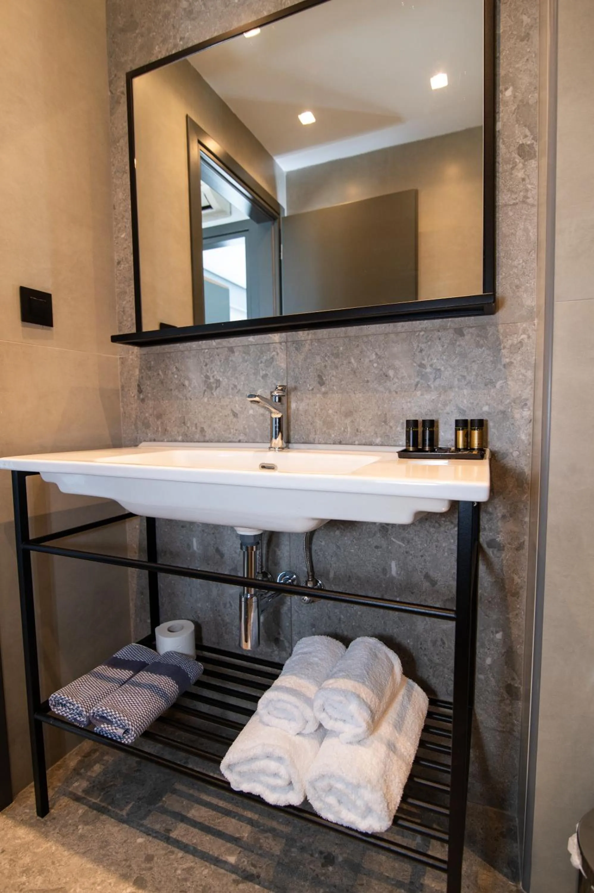 Bathroom in Jasmine Hotel Apartments