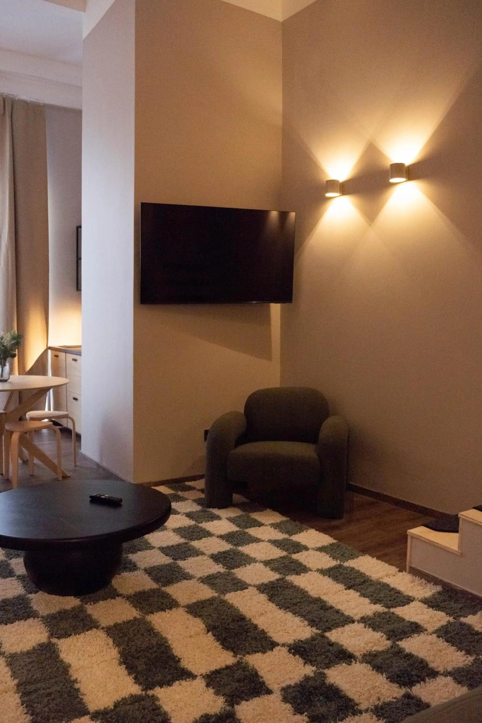 Photo of the whole room in The Charming by Curt Suites