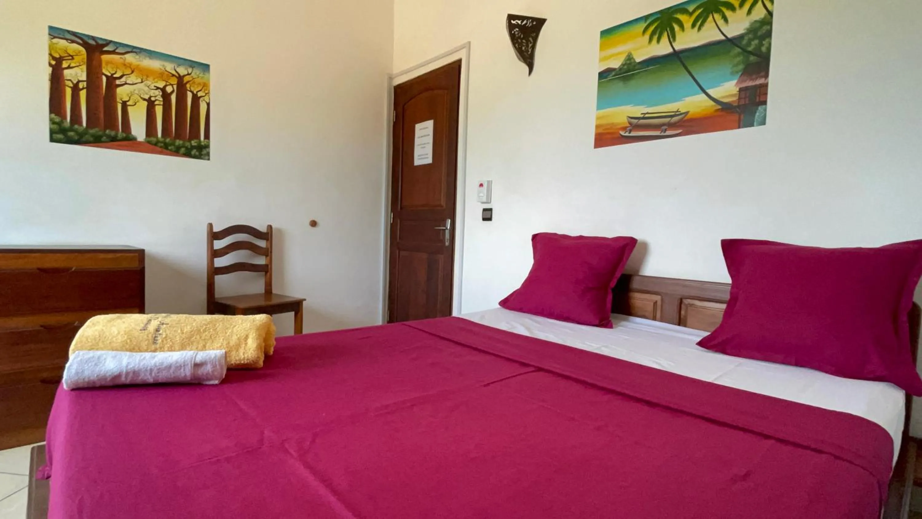 Bed in La Belle Aventure