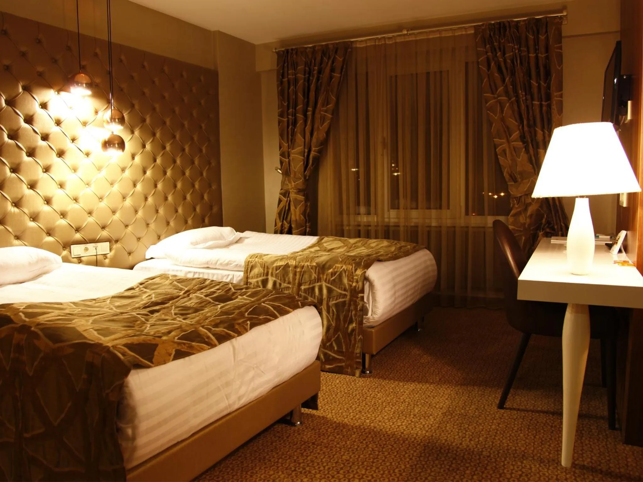 Photo of the whole room, Bed in Feyzan Hotel