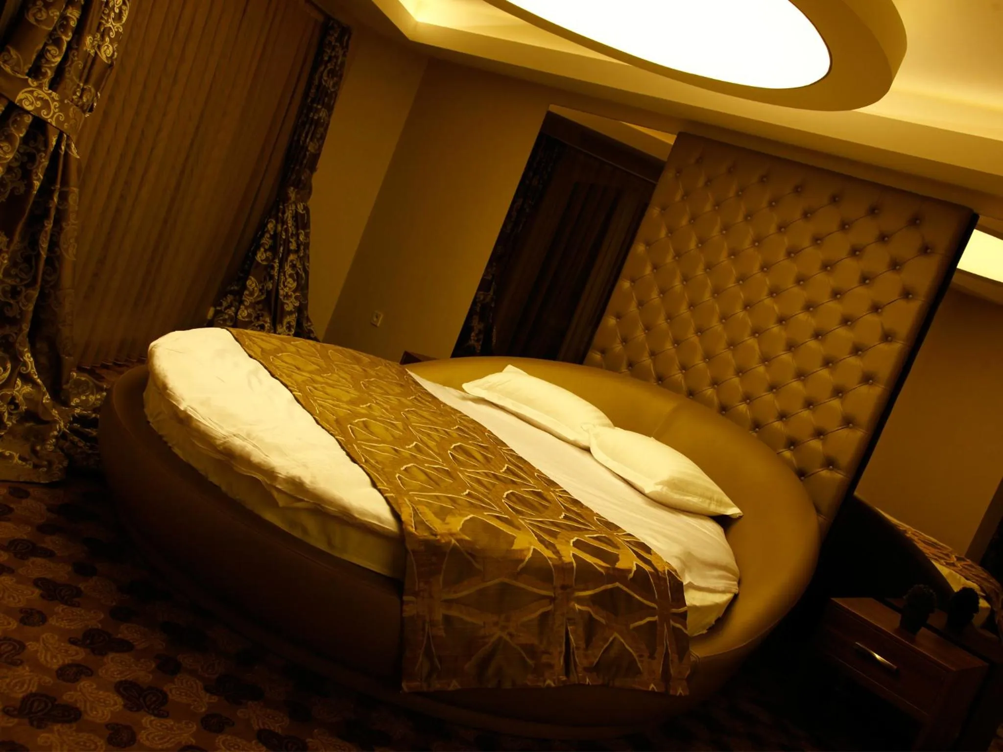 Bedroom, Bed in Feyzan Hotel