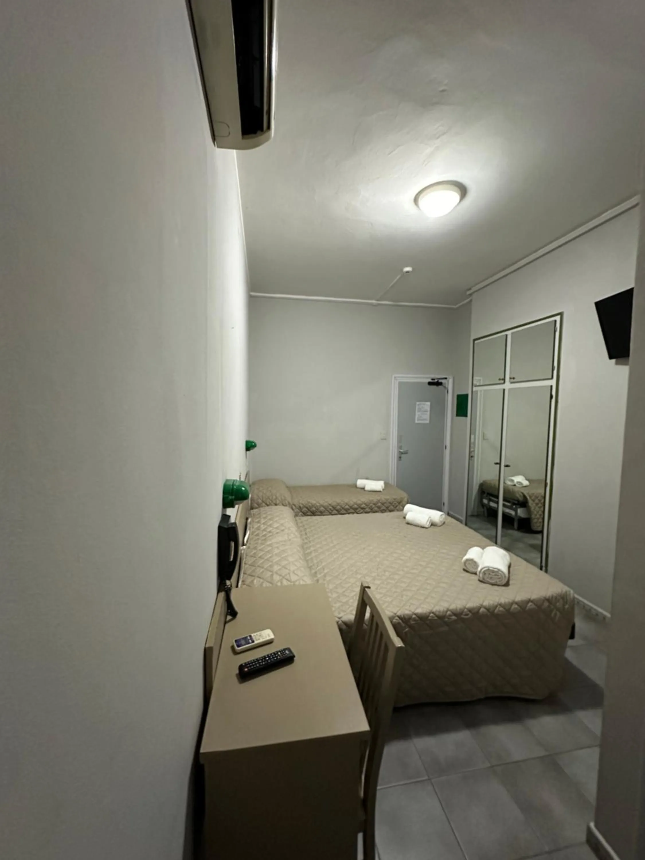 Bedroom in Hotel Austria