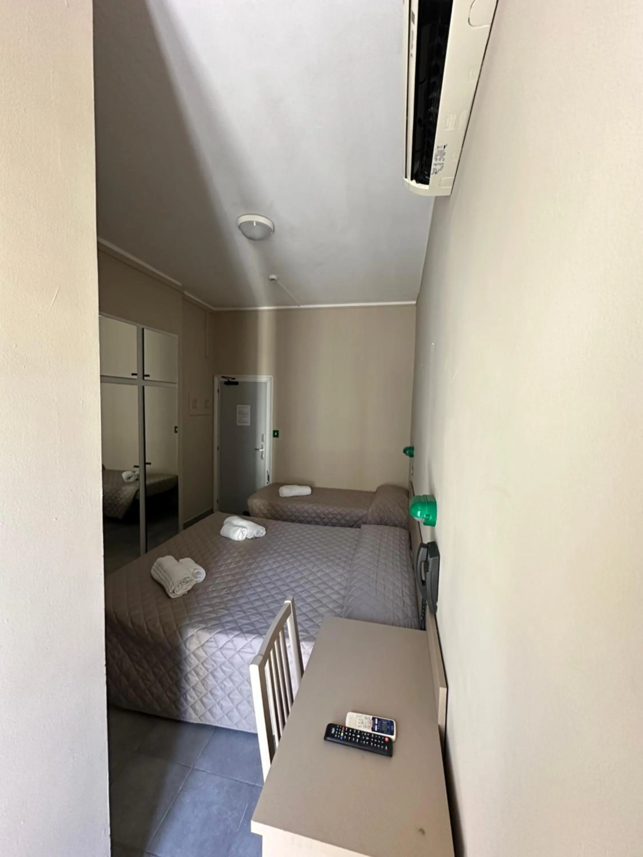 Bedroom in Hotel Austria