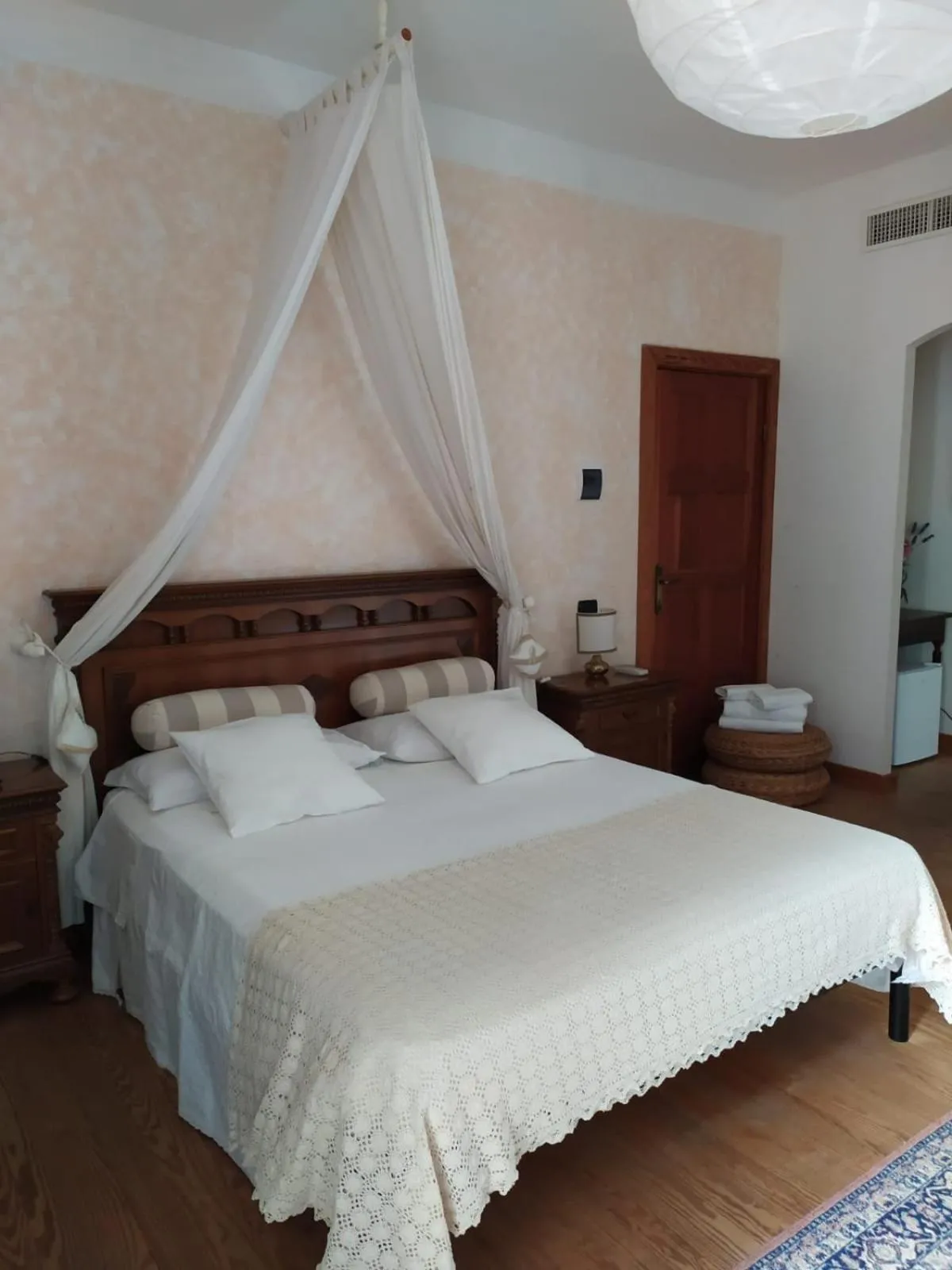 Bed in Bed & Breakfast Lujocanda