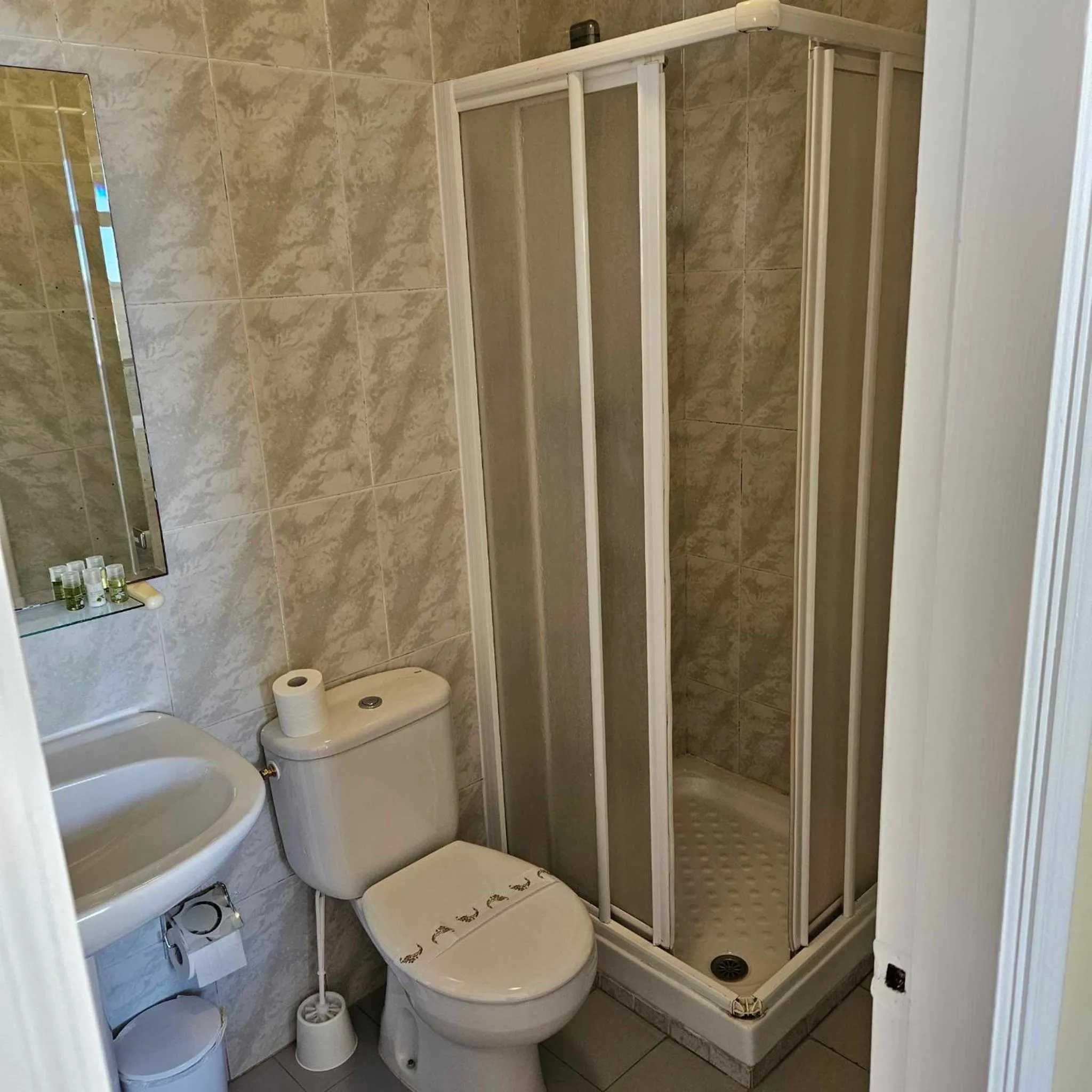 Bathroom in Marazul By Fitzgeralds