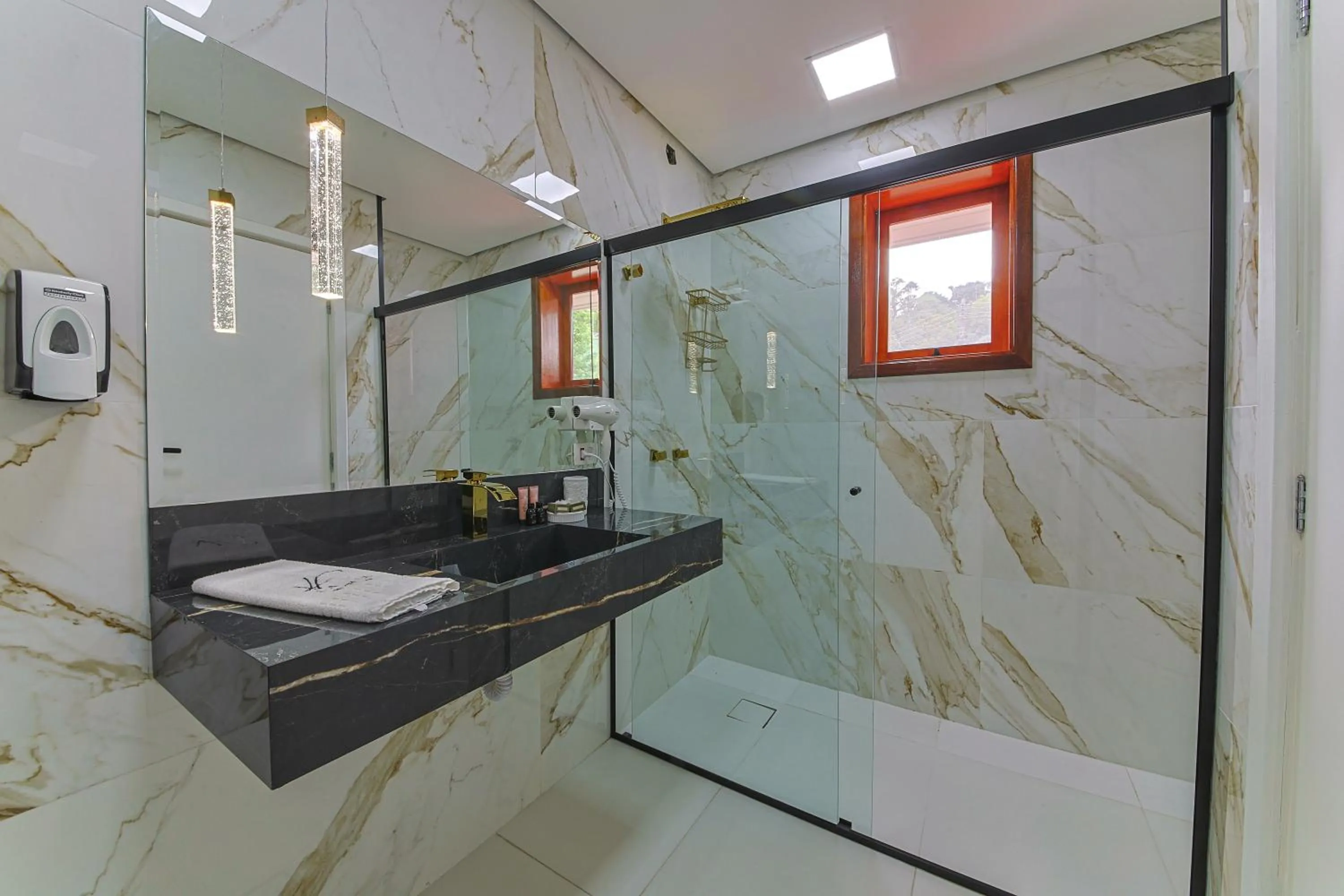 Shower in La Vita Pousada de Charme