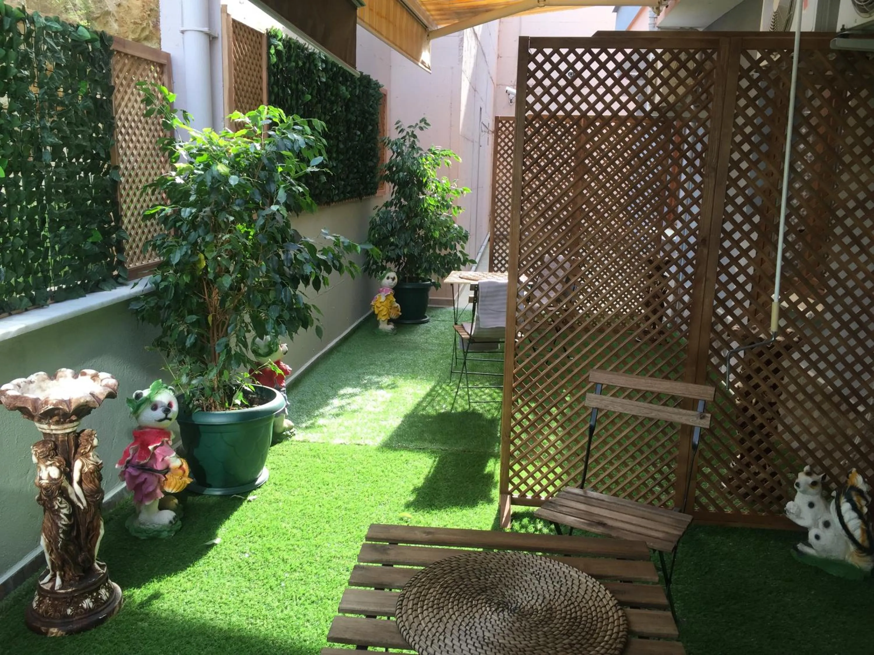 Garden view in Hotel Hugo