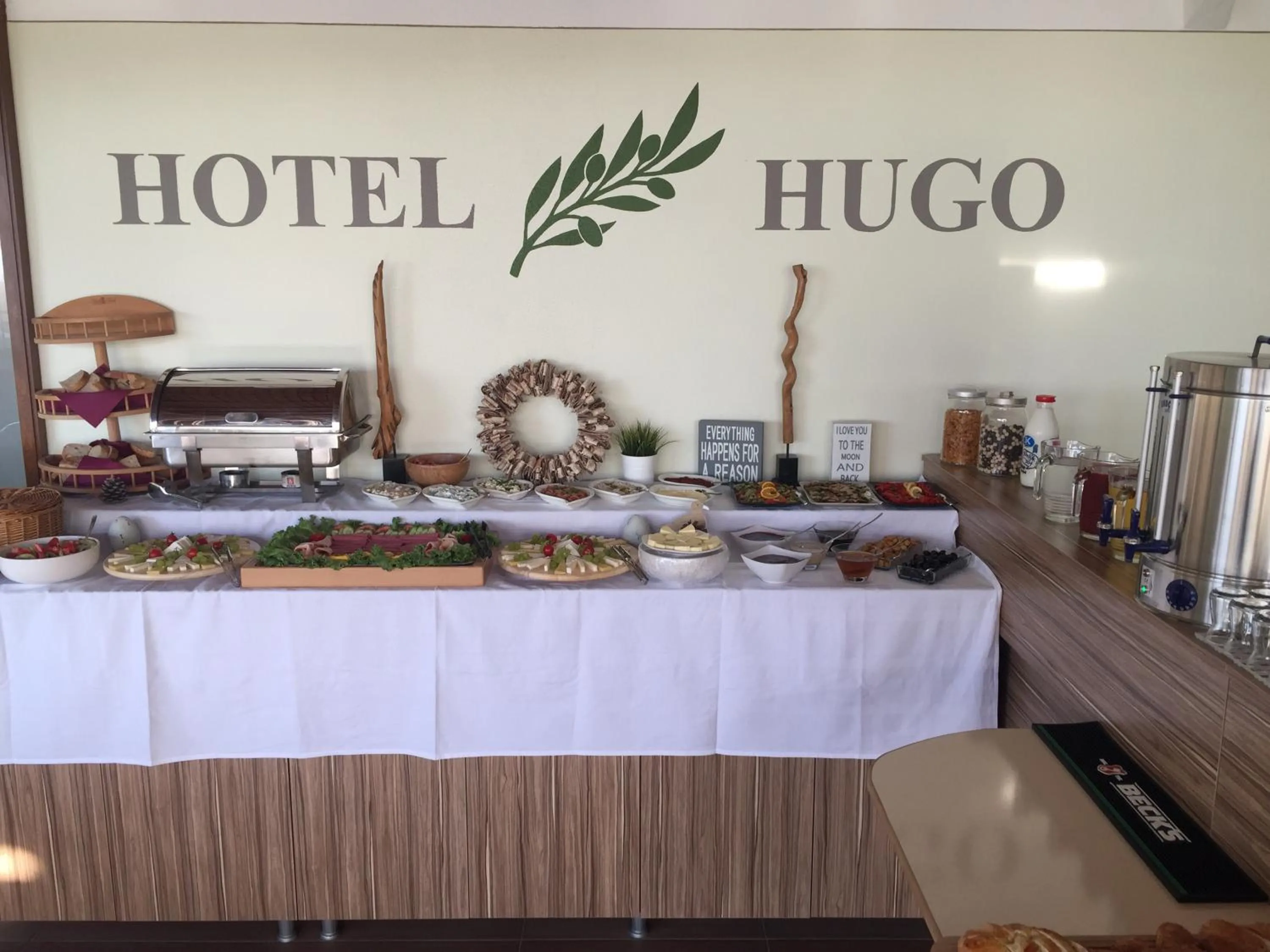 Buffet breakfast in Hotel Hugo