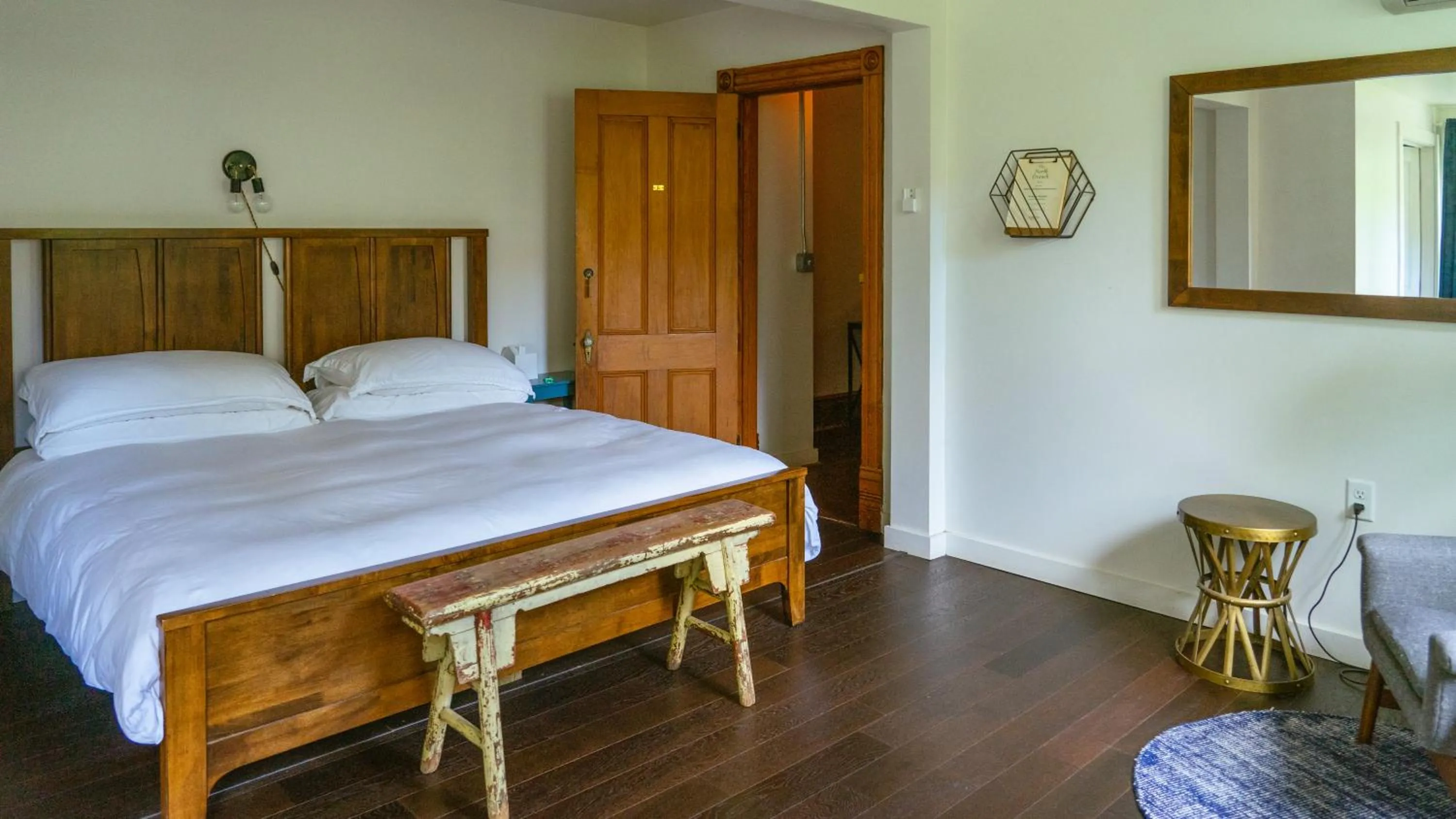 Bed in The North Branch Inn