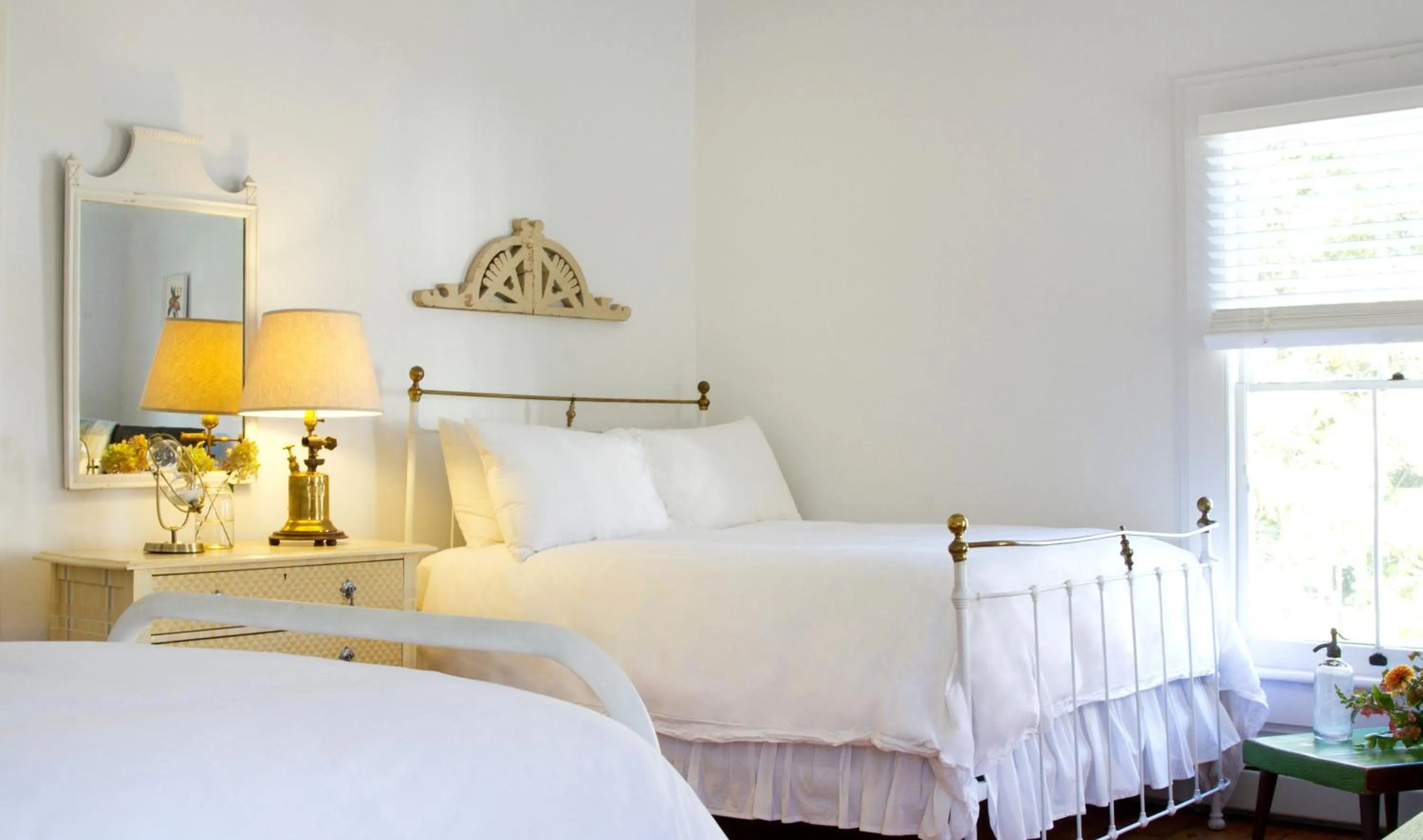 Bed in The North Branch Inn