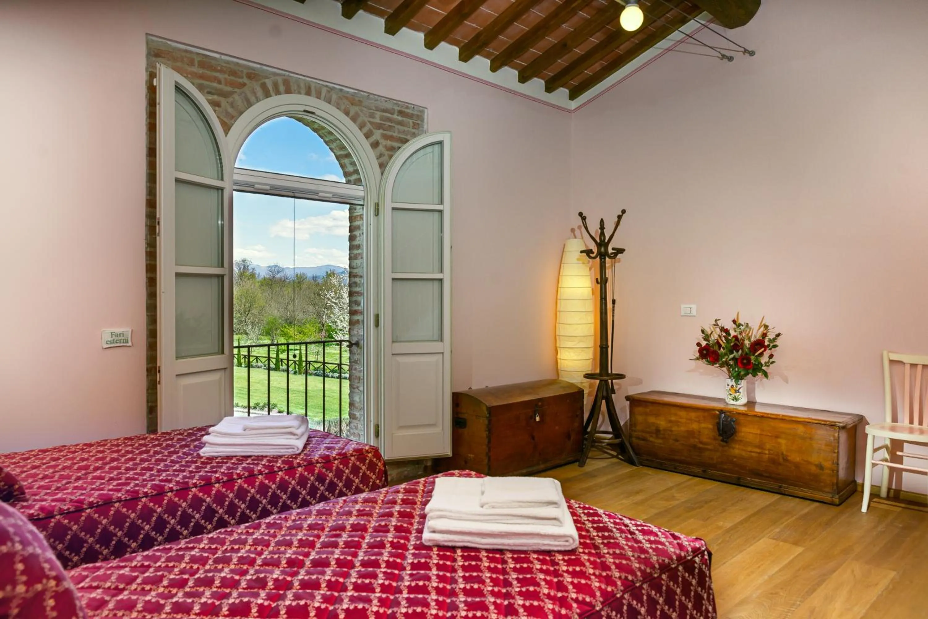 Bedroom, Bed in Villa Gourmet