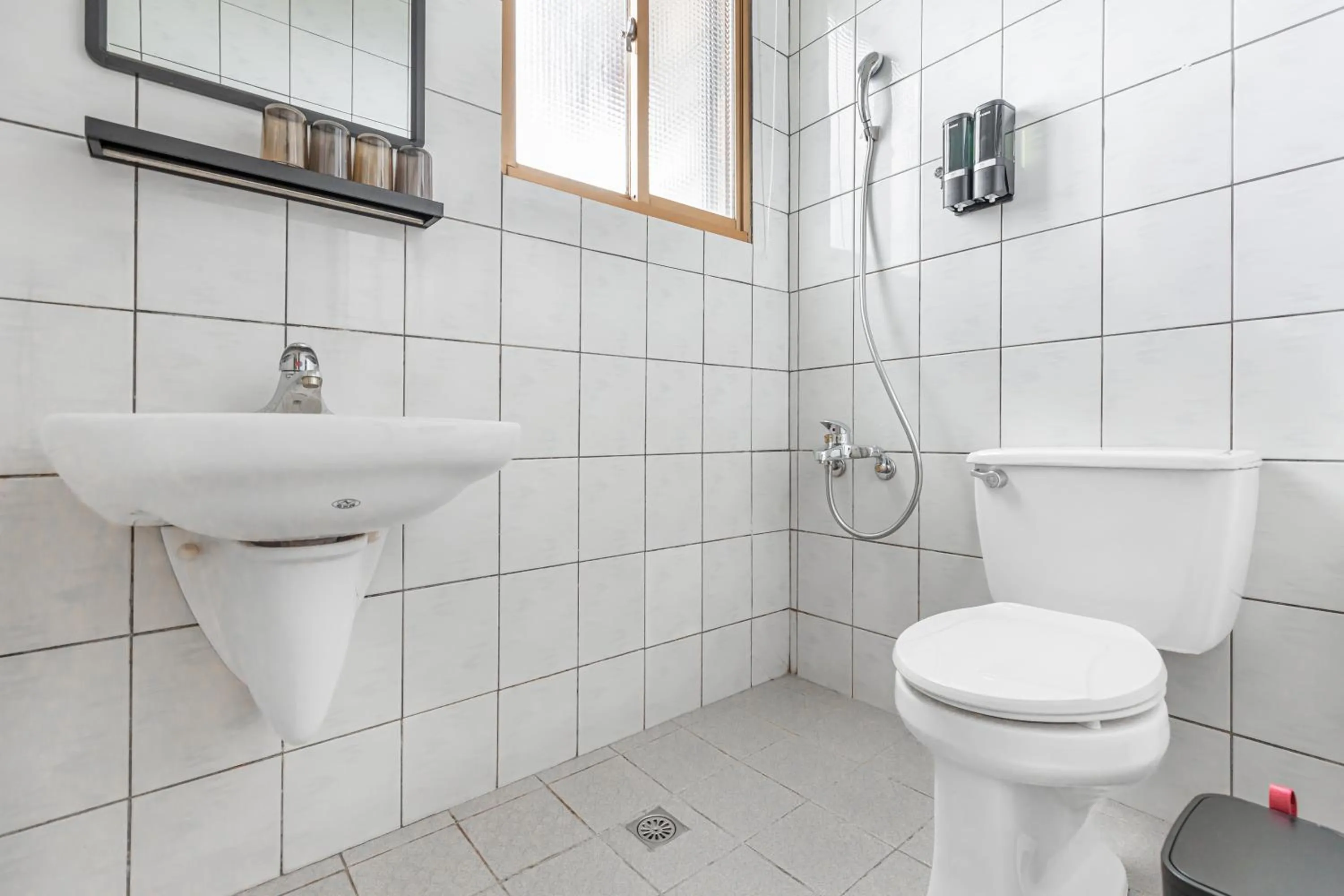 Shower in Jiufen Nostalgic Inn