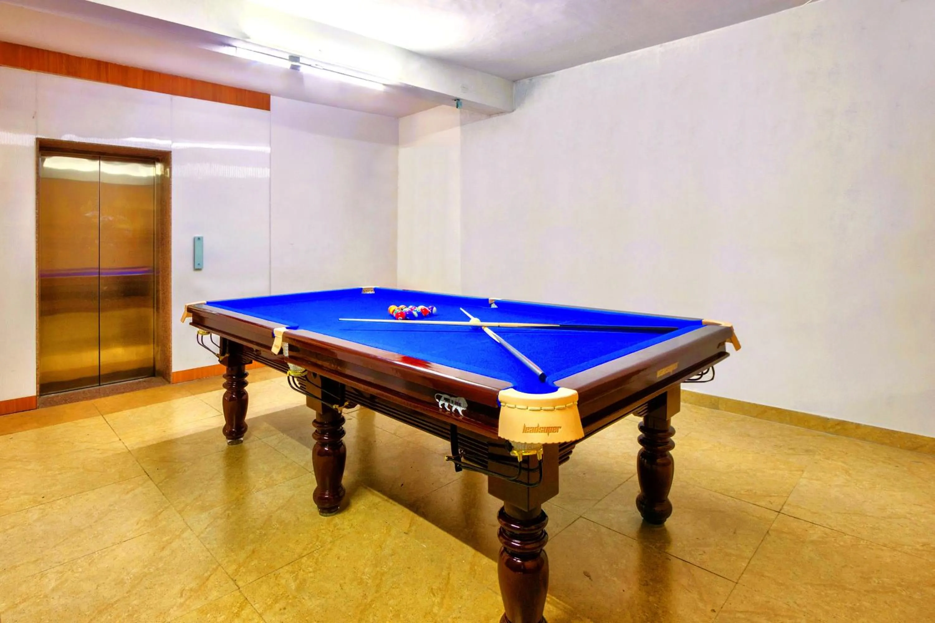 Billiard in Hotel Greenfields