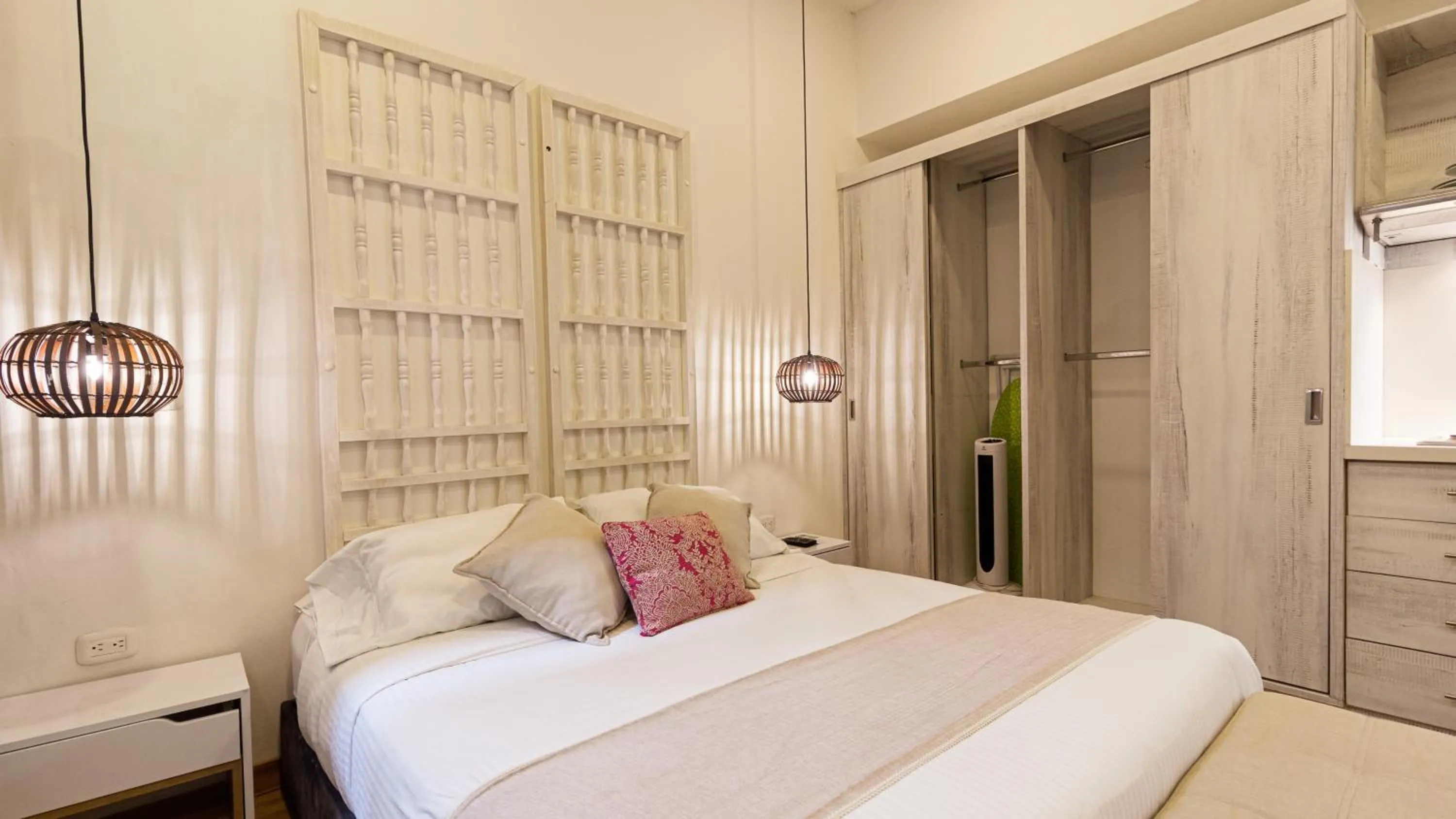 Bed in Cartagena Suites de Manga