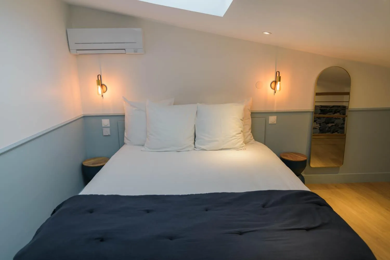 Bed in Le Logis d'Origine.