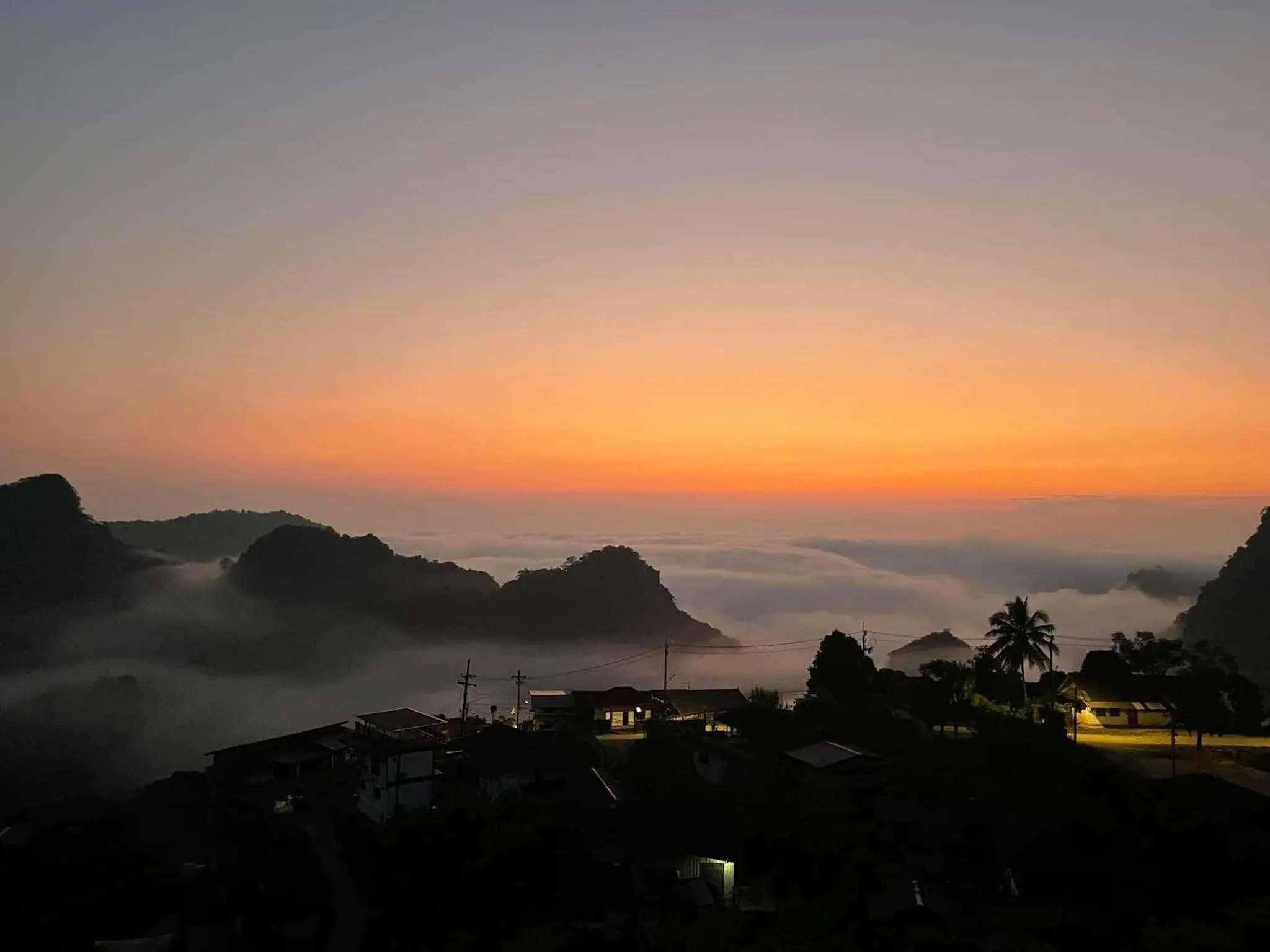 Mountain view in Oasis Phamee