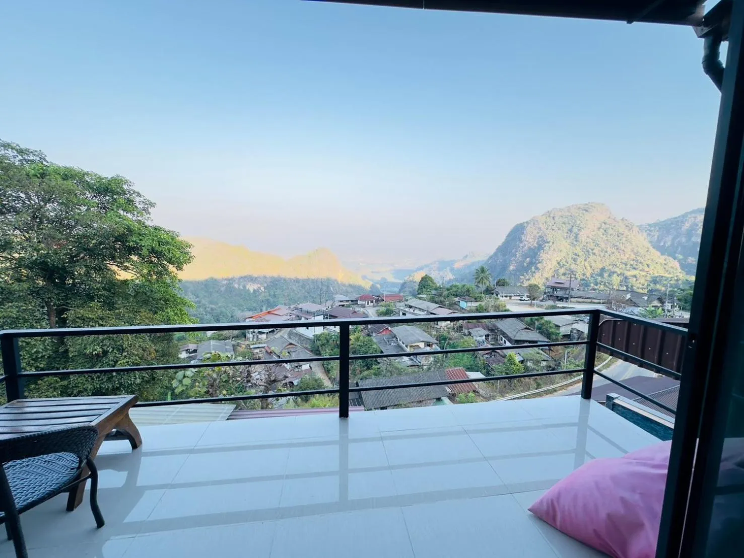 Patio in Oasis Phamee