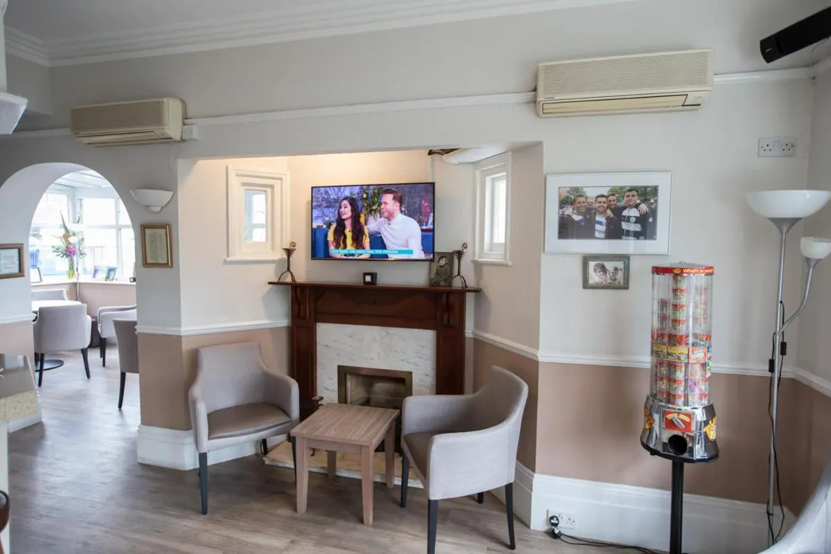 TV and multimedia in Corner House Hotel Gatwick with bookable Holiday parking