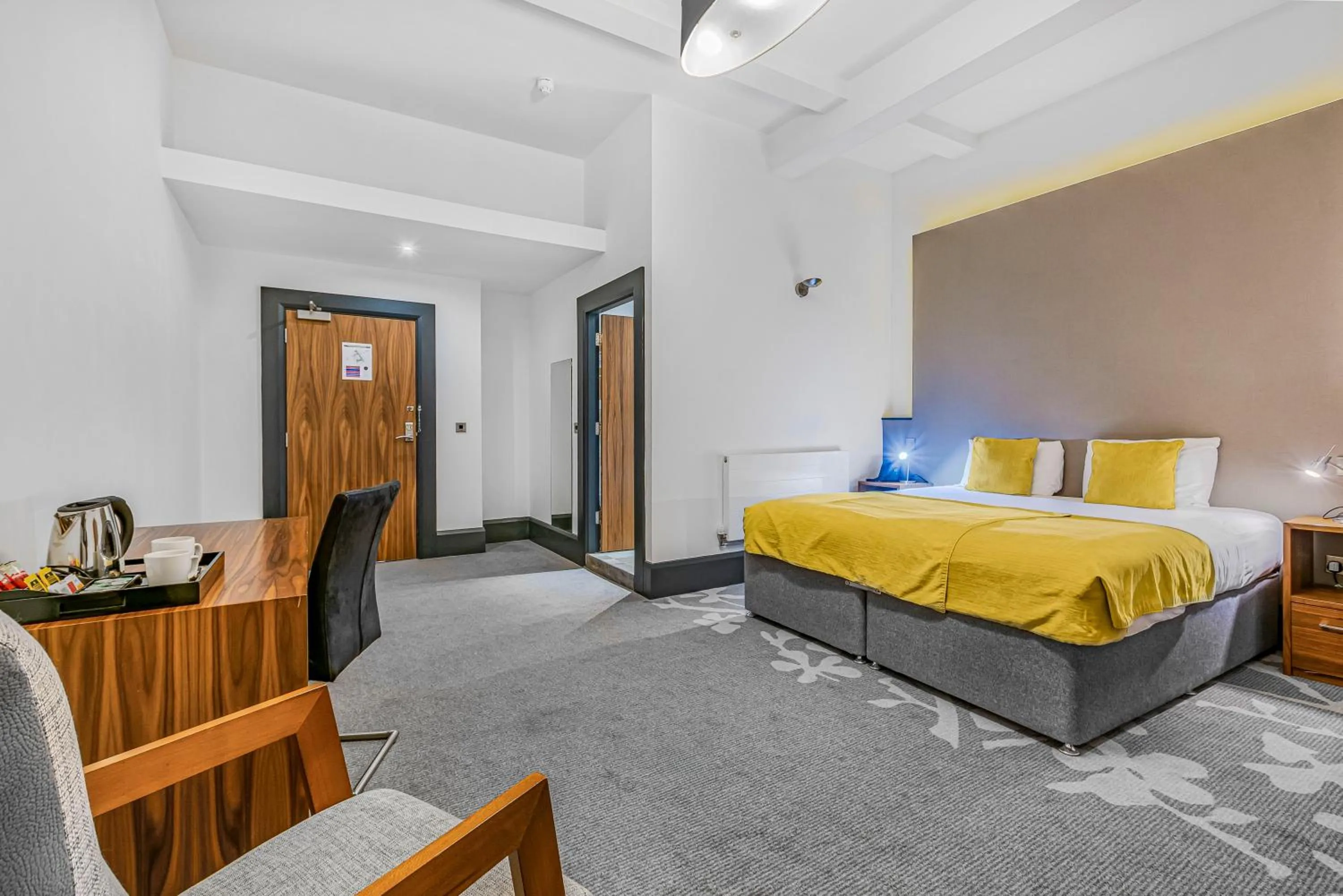 Bedroom, Bed in The Ainscow Hotel