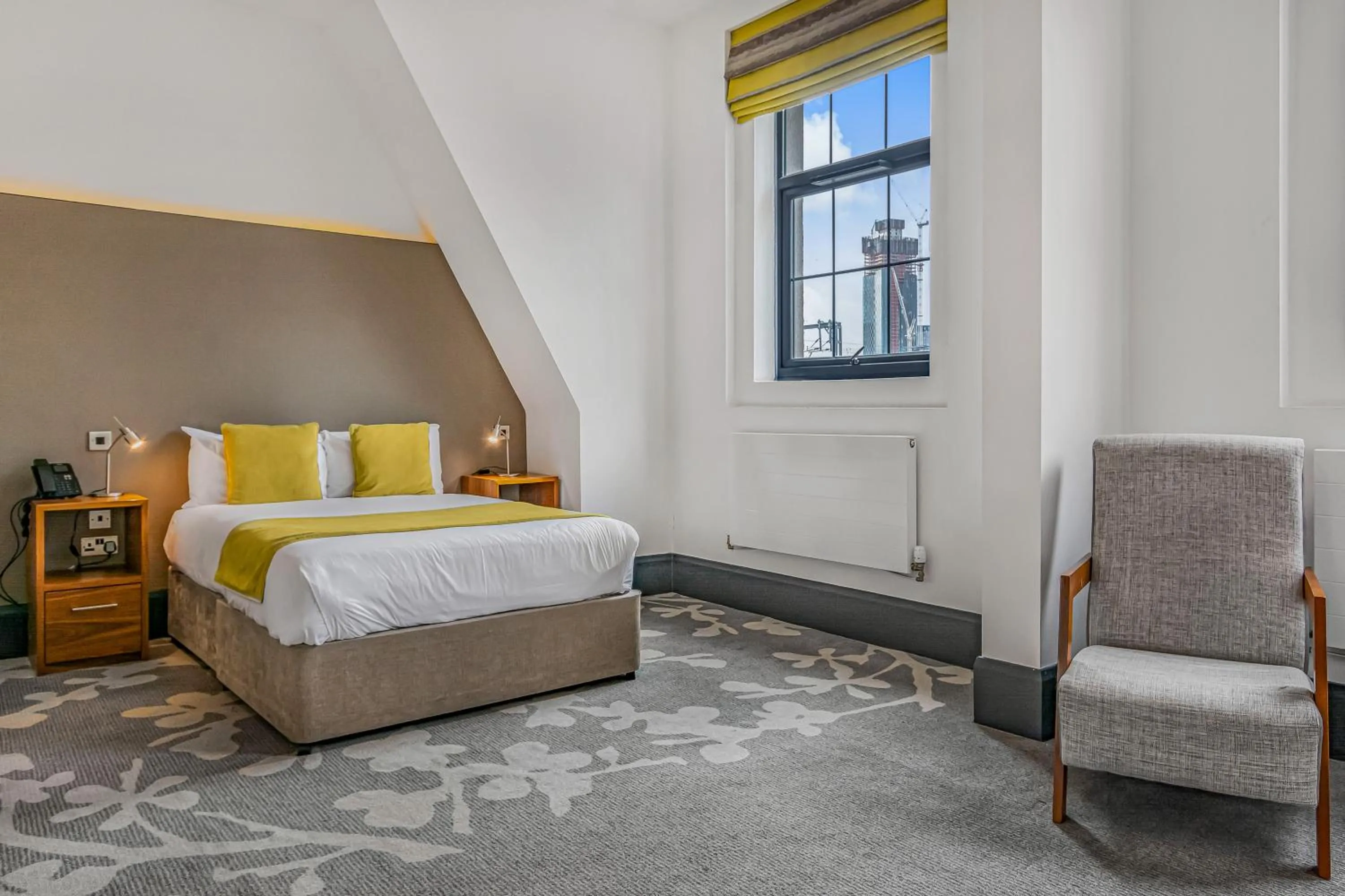 Bedroom, Bed in The Ainscow Hotel