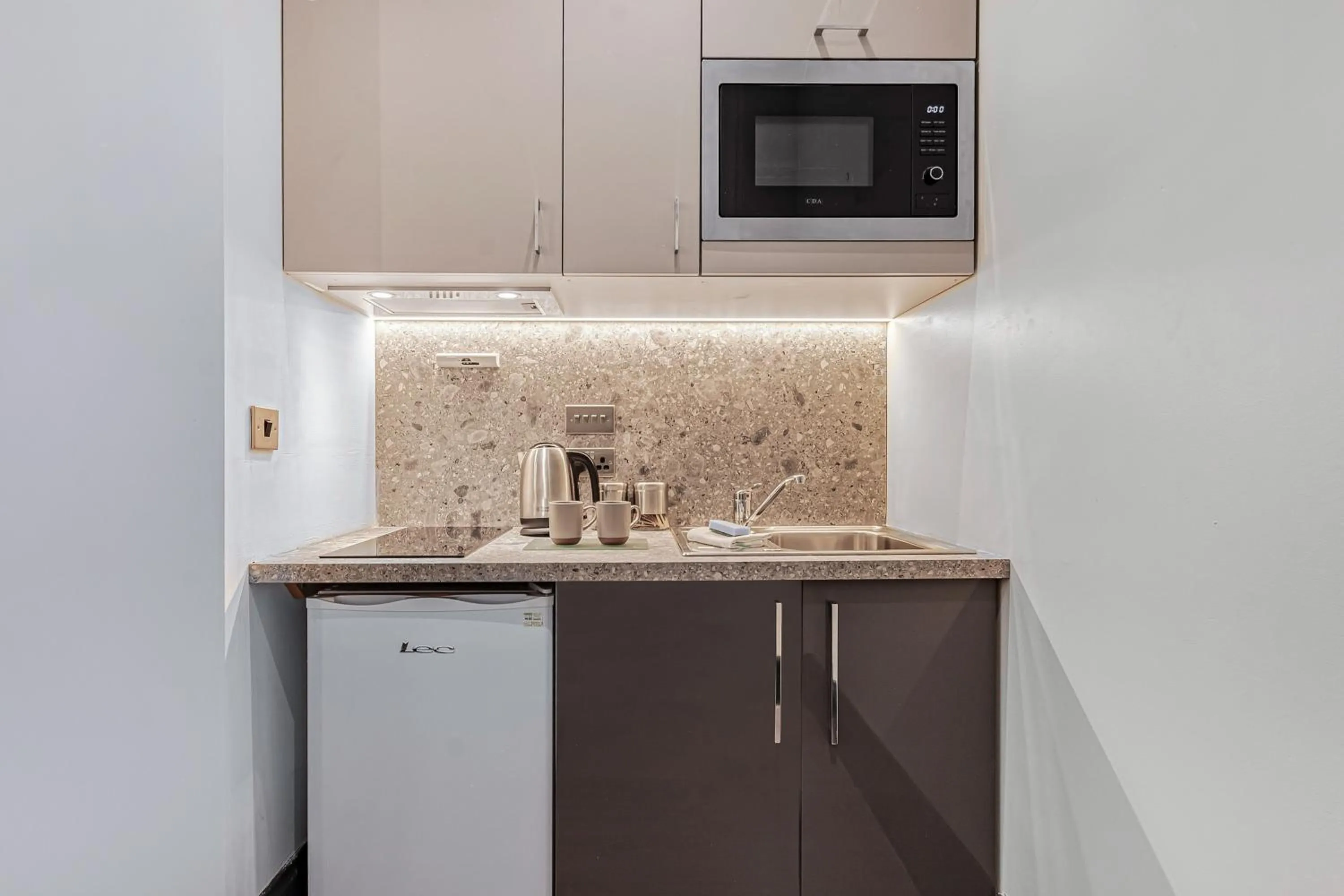 Kitchen or kitchenette in The Ainscow Hotel