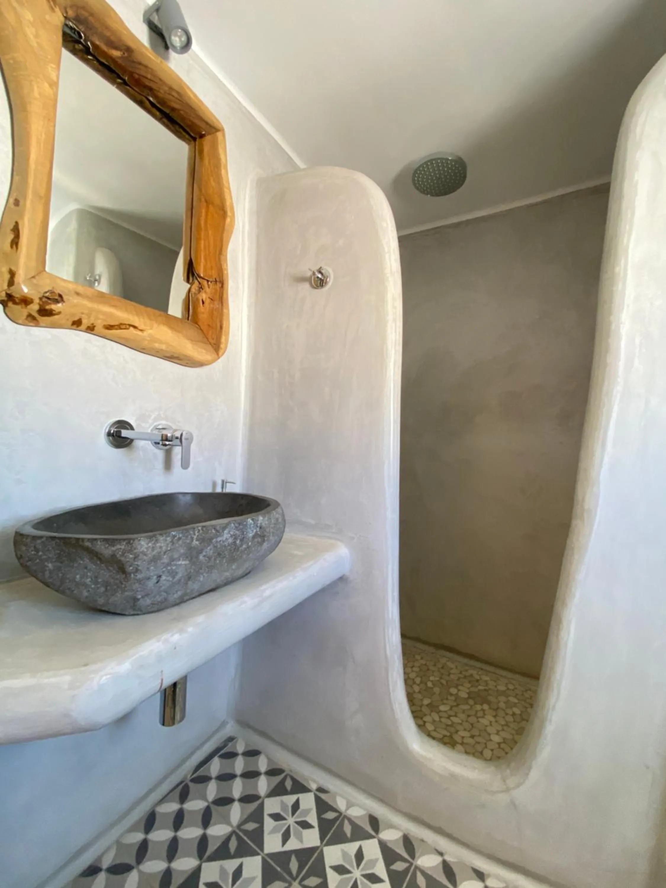 Bathroom in Casa Centro Suites Mykonos