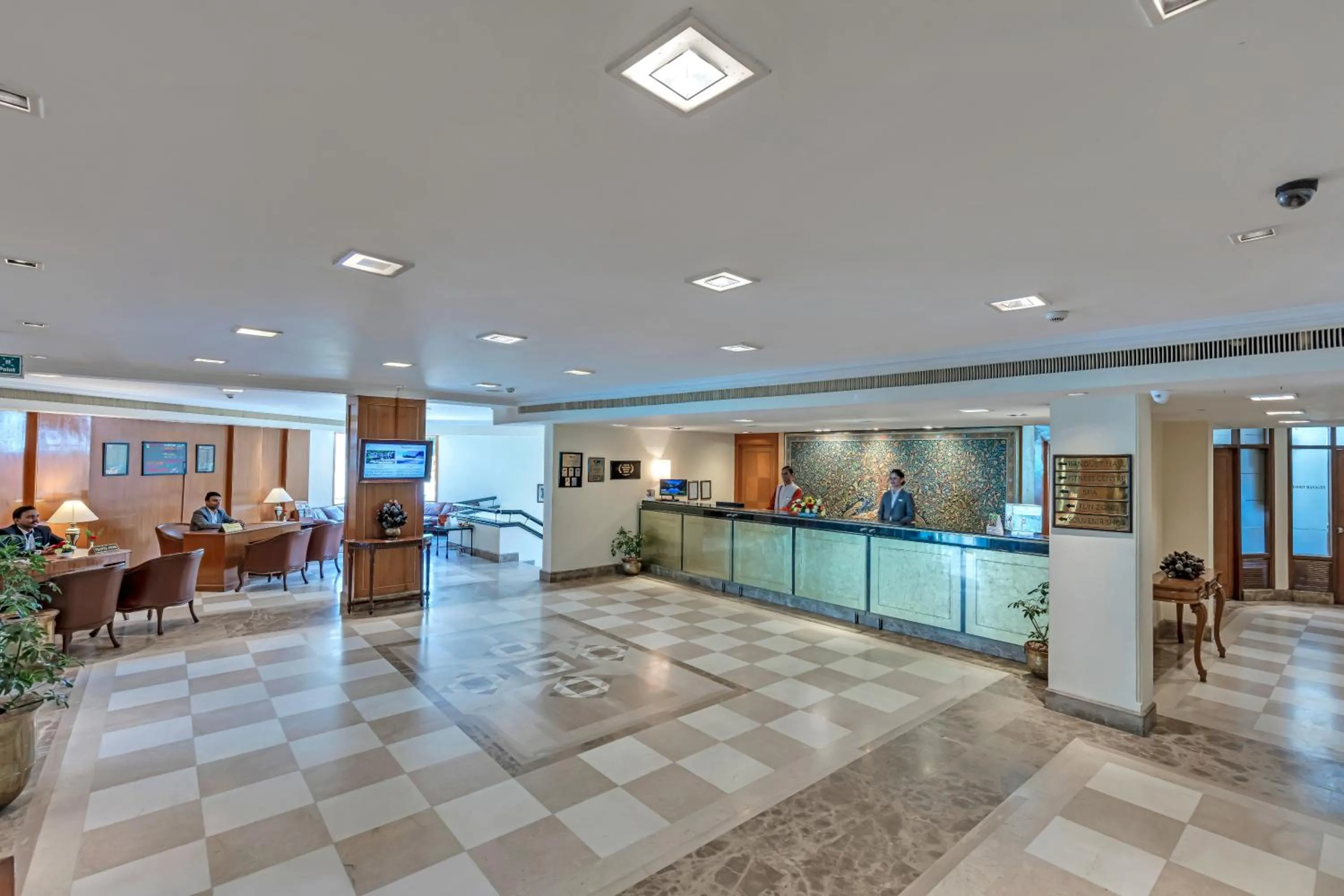 Lobby or reception in Club Mahindra White Meadows Manali