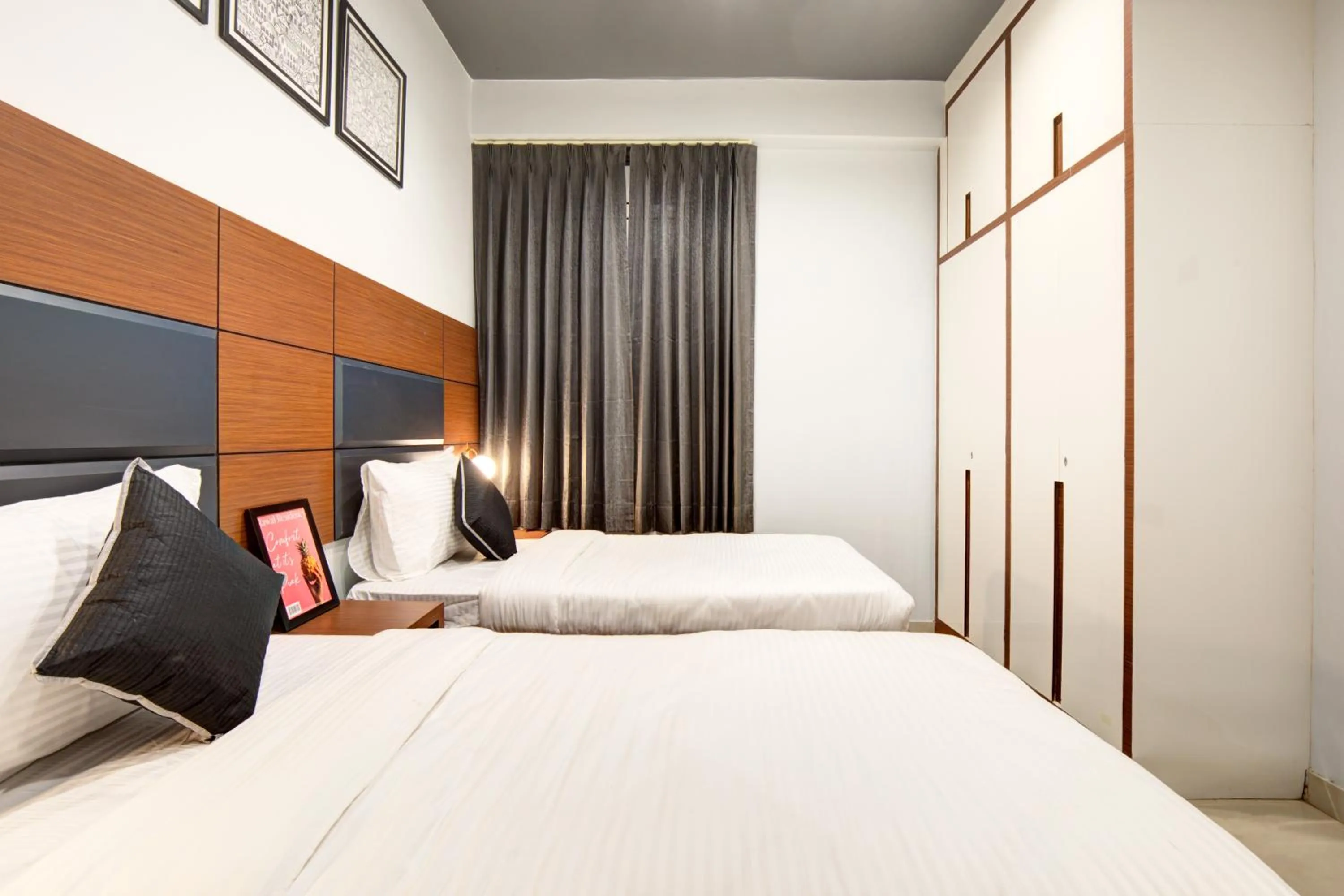 Bedroom, Bed in Royal Rawal - Luxury Boutique Hotel