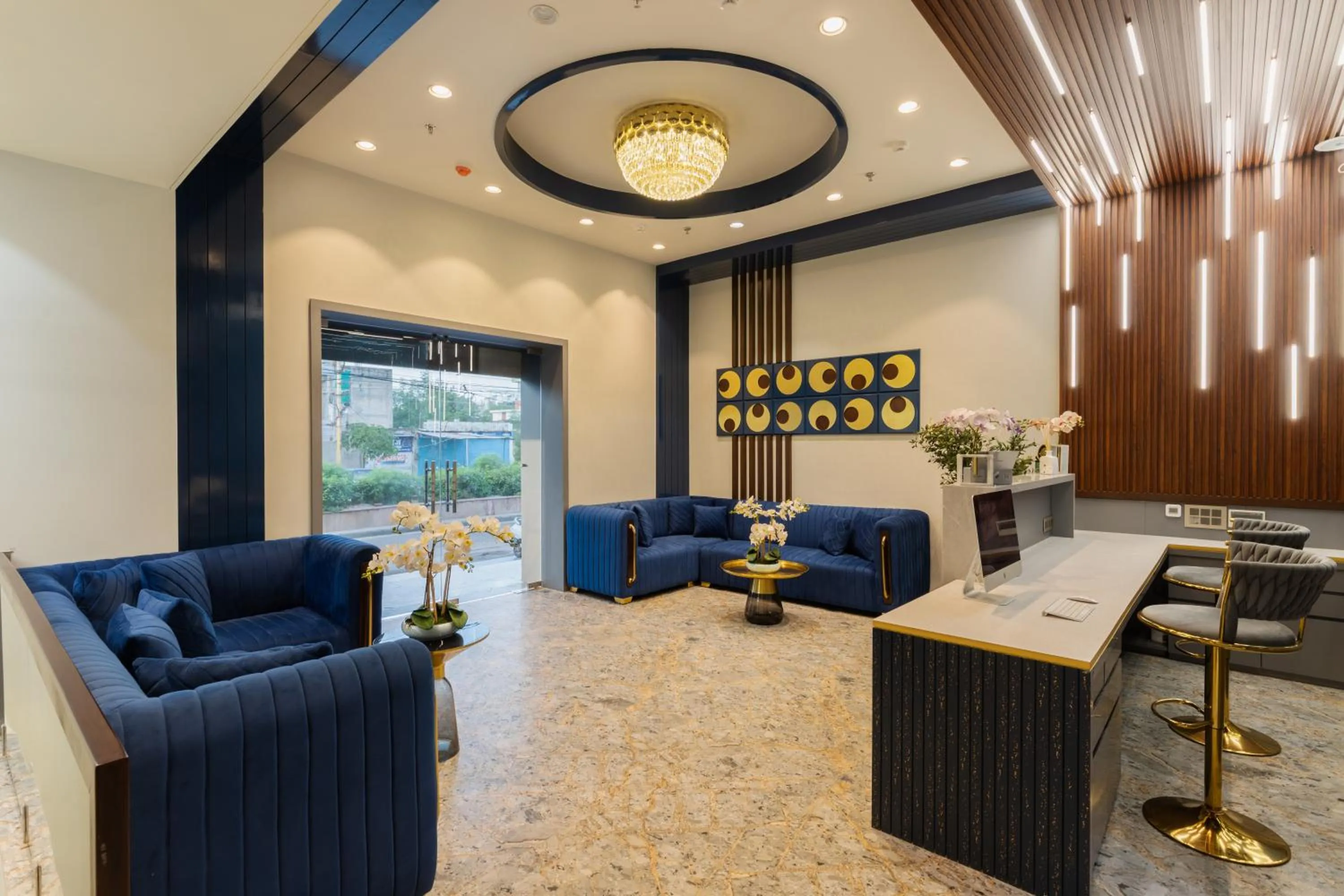 Lobby or reception in Royal Rawal - Luxury Boutique Hotel